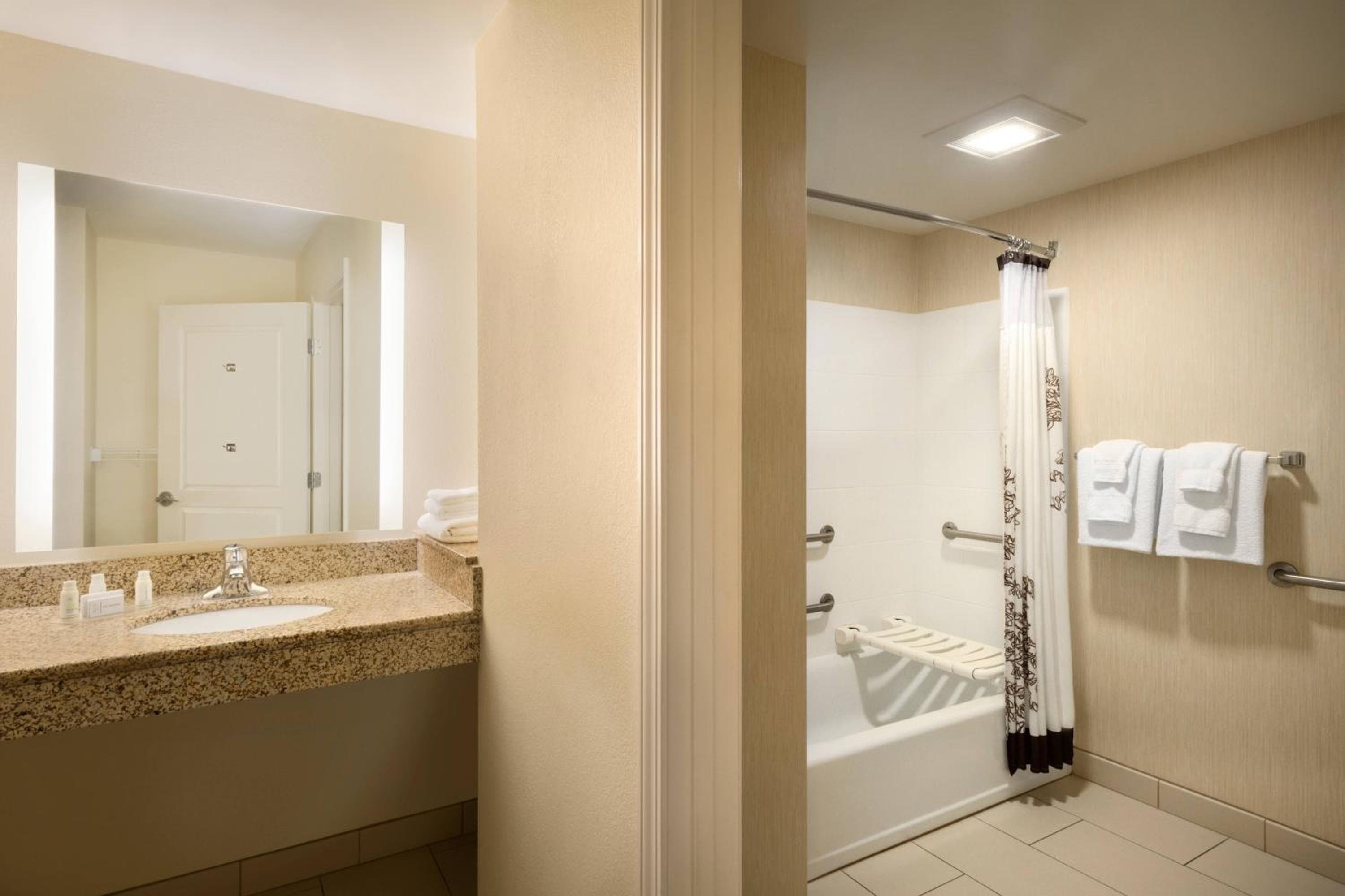 Residence Inn by Marriott Charleston North/Ashley Phosphate, North Charleston, photo 4