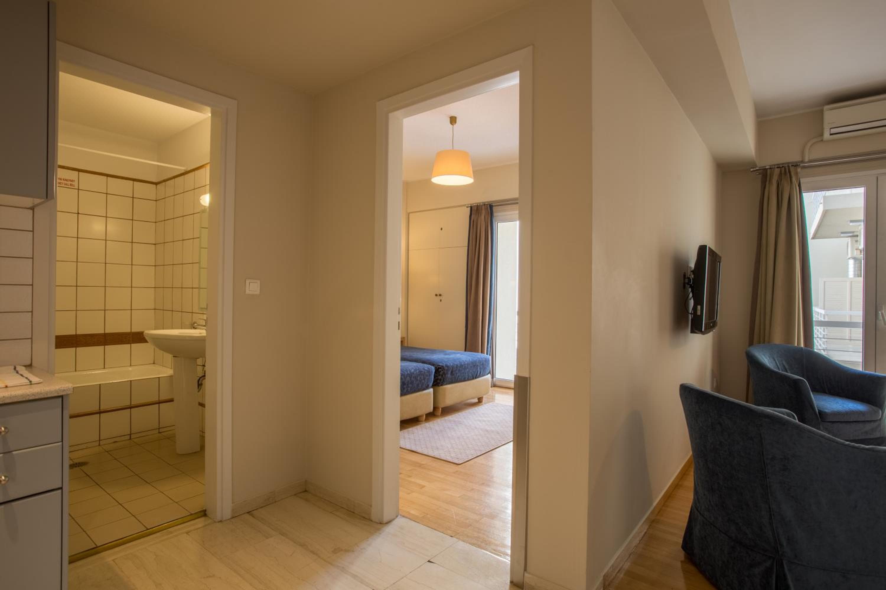 Delice Hotel - Family Apartments, Athens, photo 6