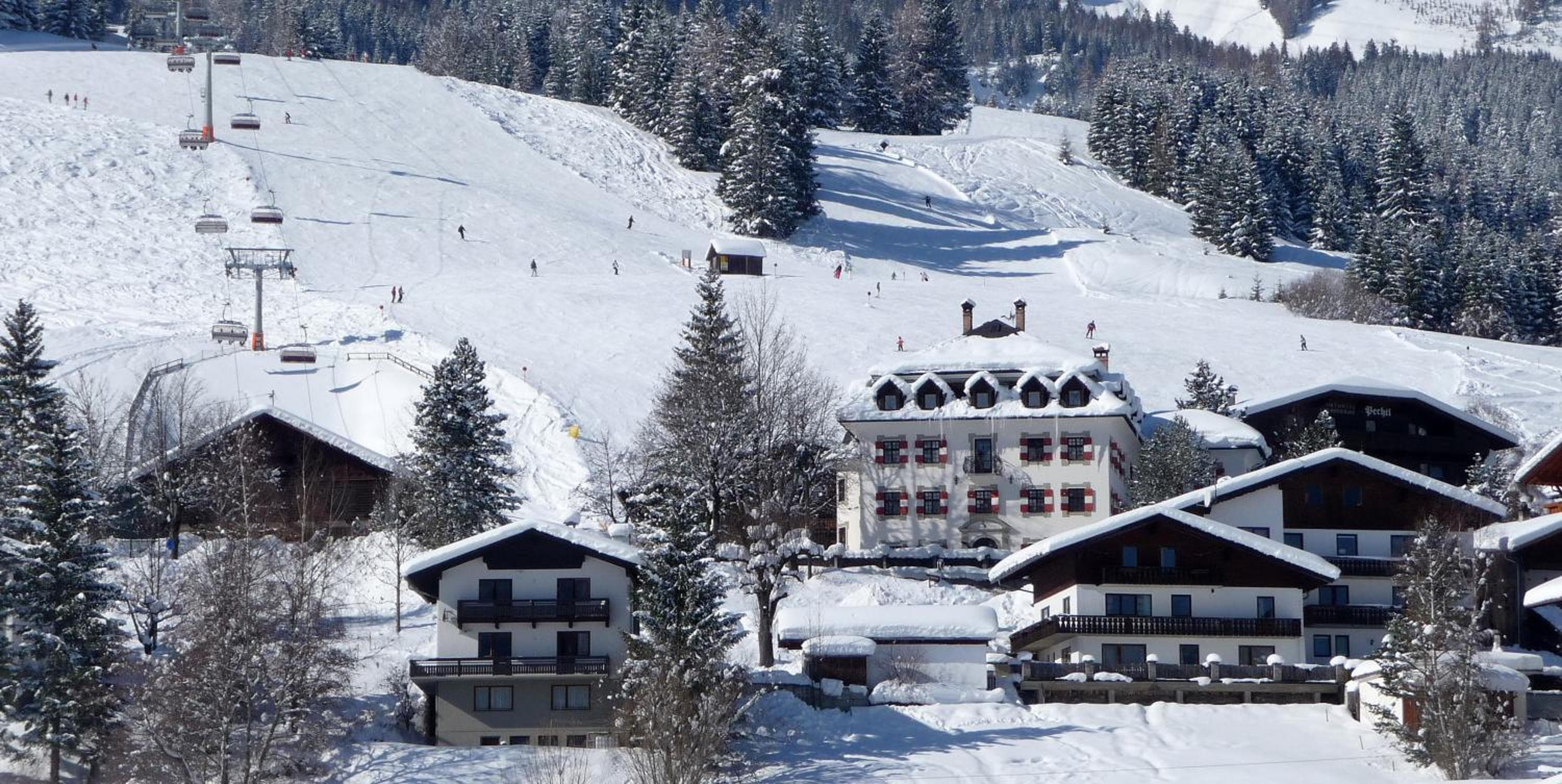Aparthotel Ansitz Felsenheim, Lermoos