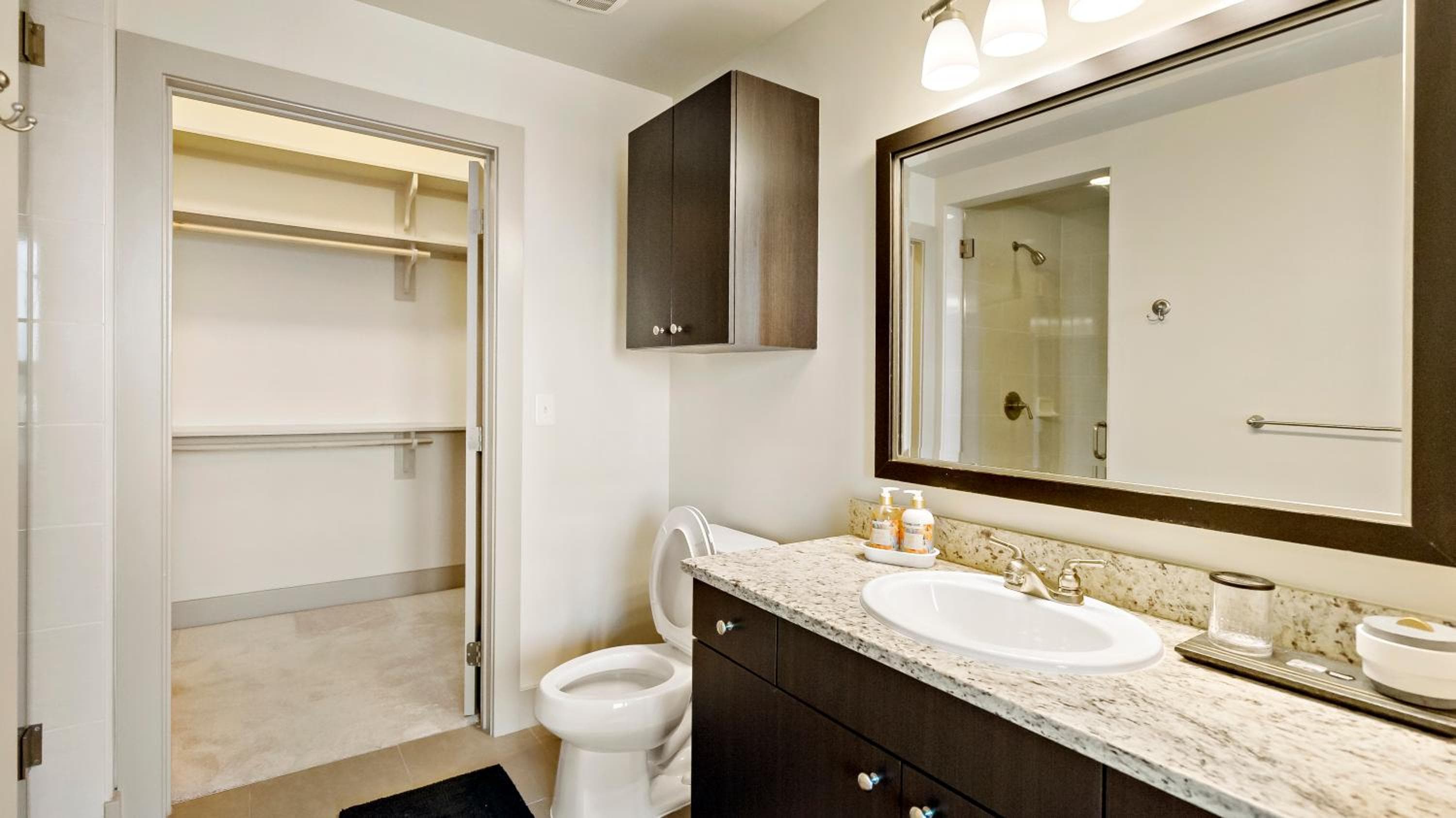 Hala Tysons, McLean, photo 6