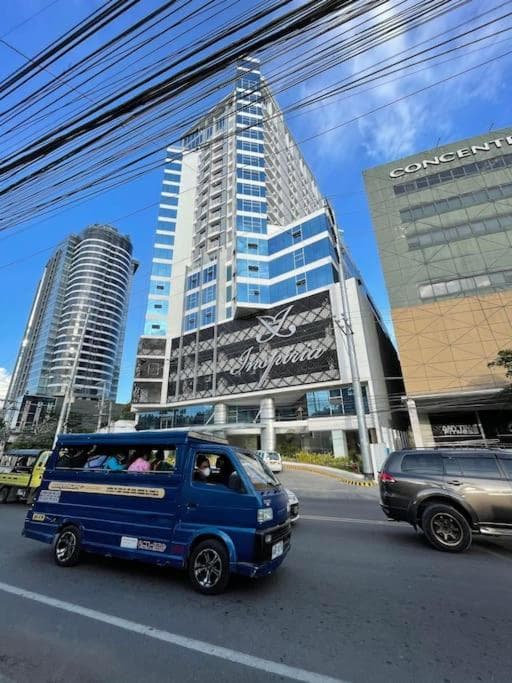 1BR Condo beside Abreeza Mall, Davao City with 200 mbps WI-FI speed, Davao City, photo 3
