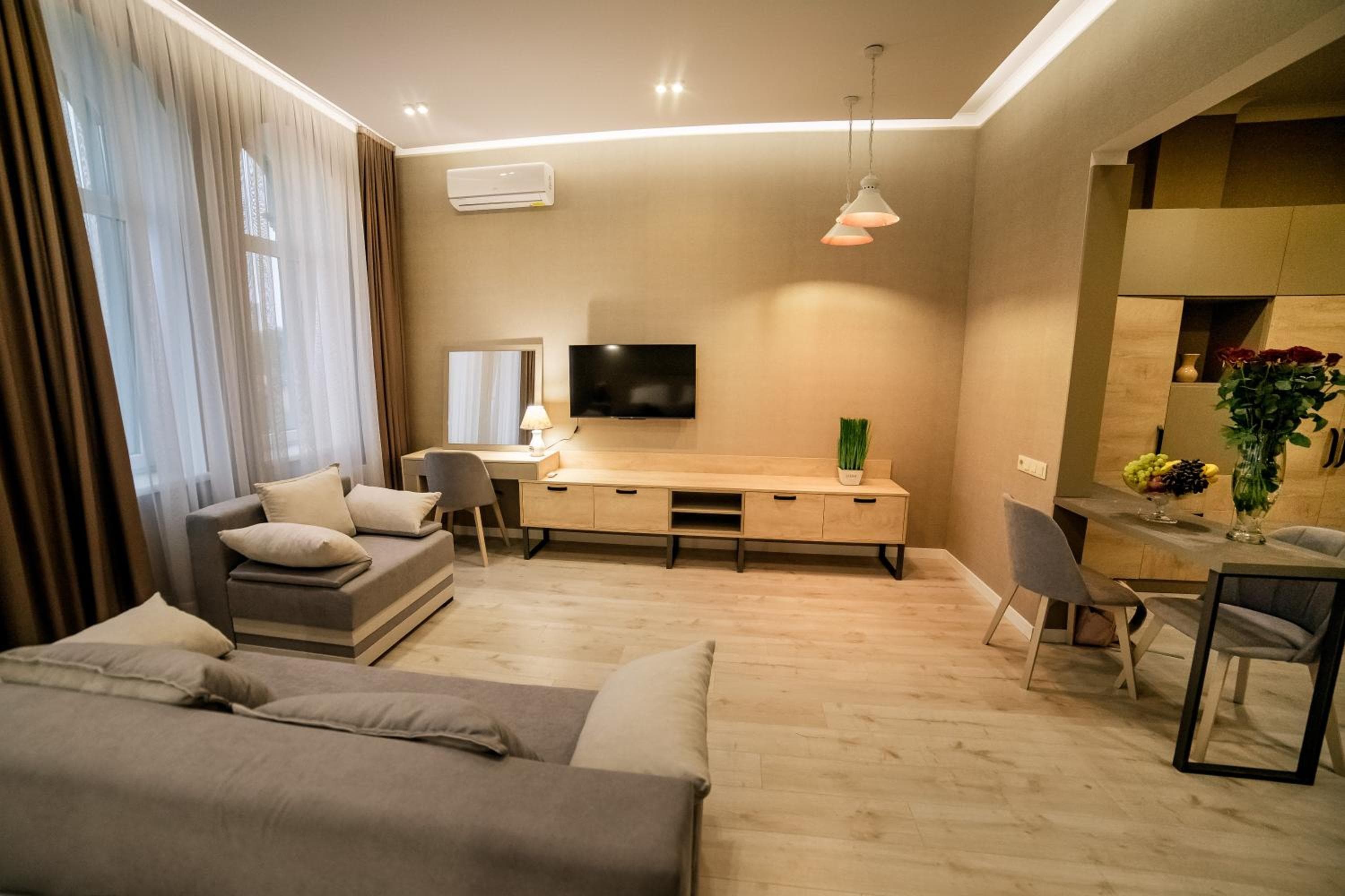 Apart-Hotel CARDINAL, Truskavets, photo 2