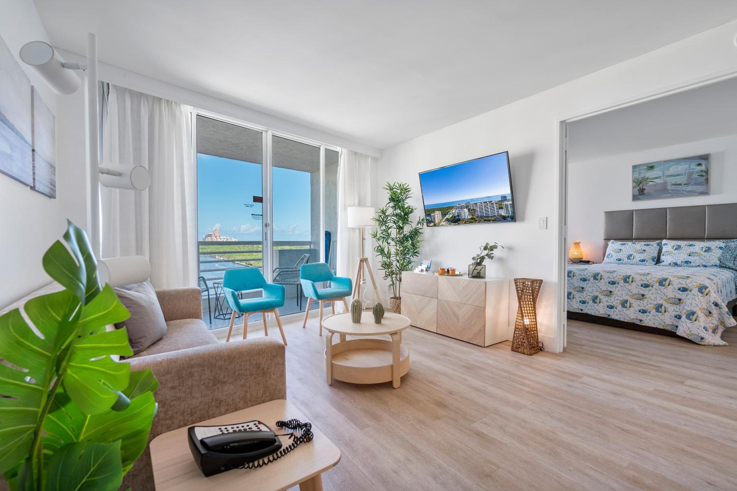 Avi Lux Stay, Fort Lauderdale, photo 4