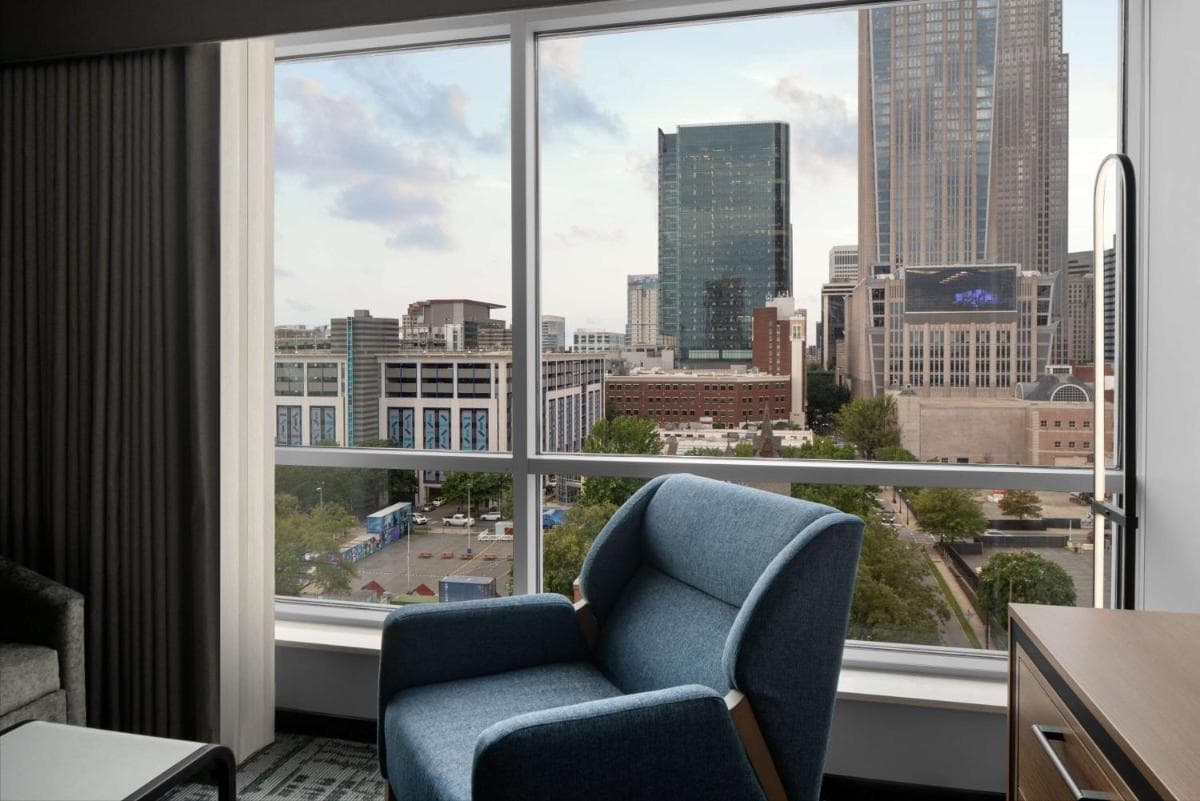 Homewood Suites By Hilton Charlotte Uptown First Ward, Charlotte, photo 2