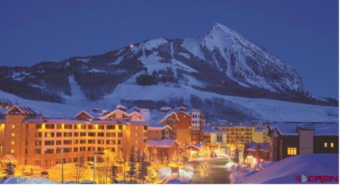 Grand Lodge, Crested Butte