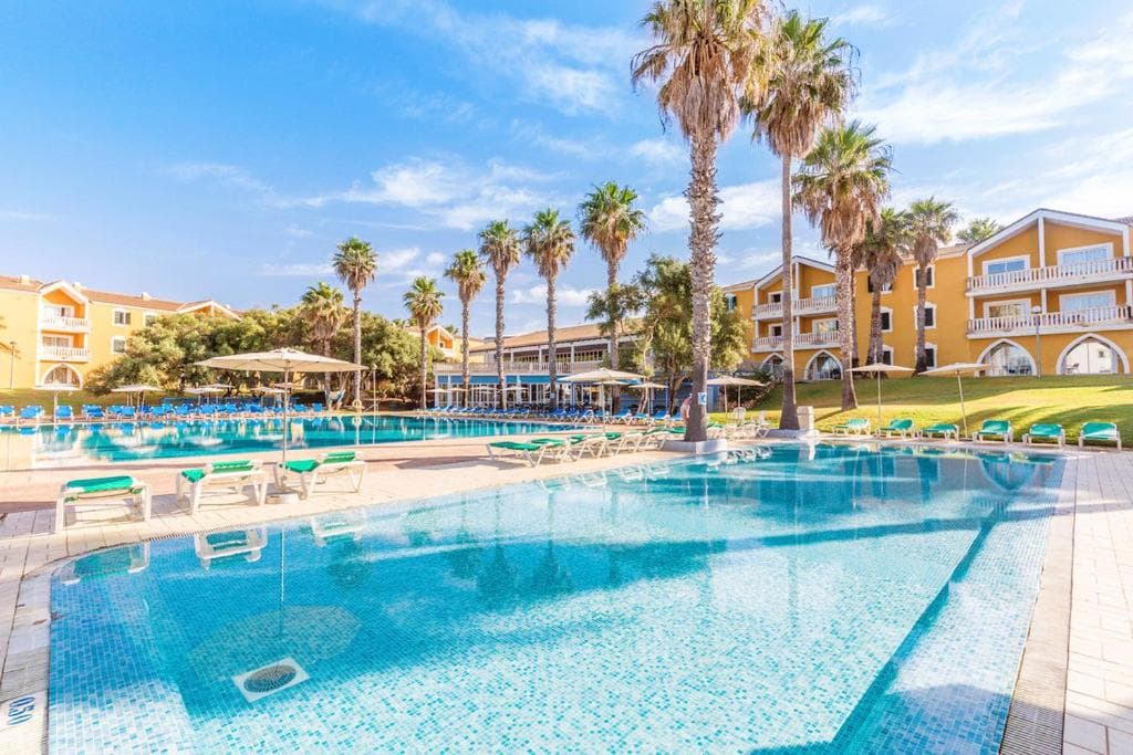 Vibra Blanc Palace Aparthotel, Sa Caleta, photo 4