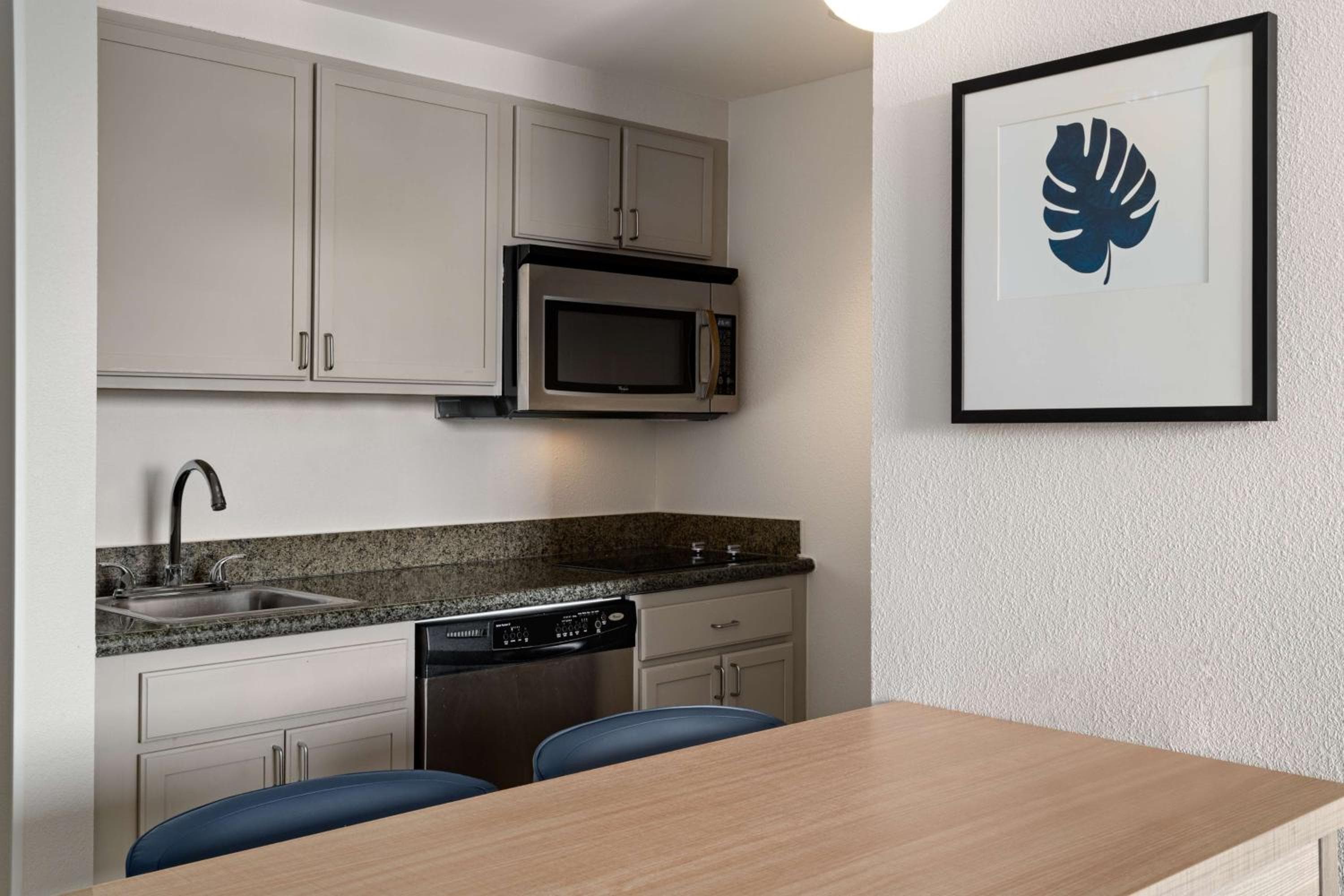Homewood Suites by Hilton West Palm Beach, West Palm Beach, photo 3