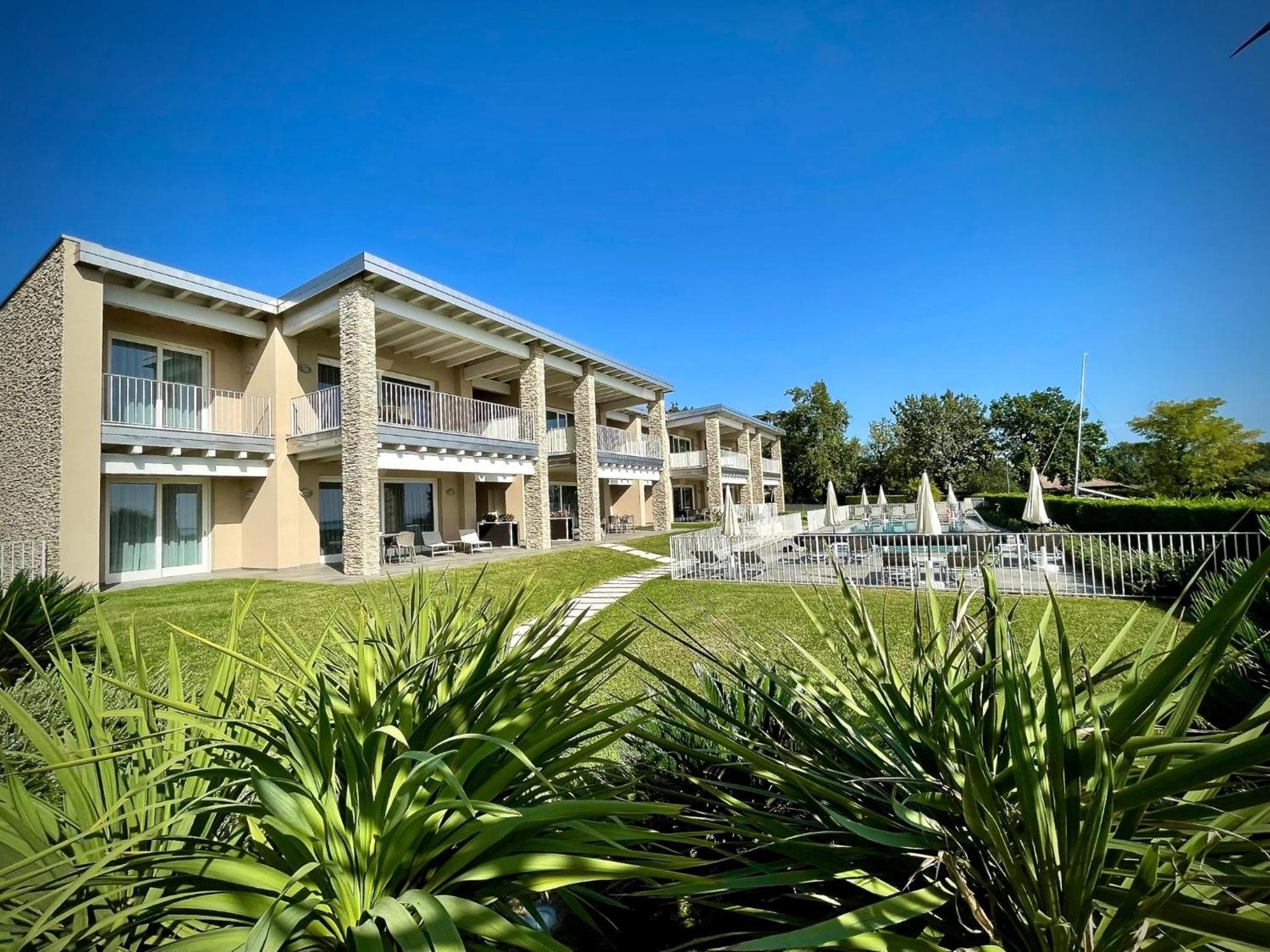 La Giolosa Gardapartments, Moniga
