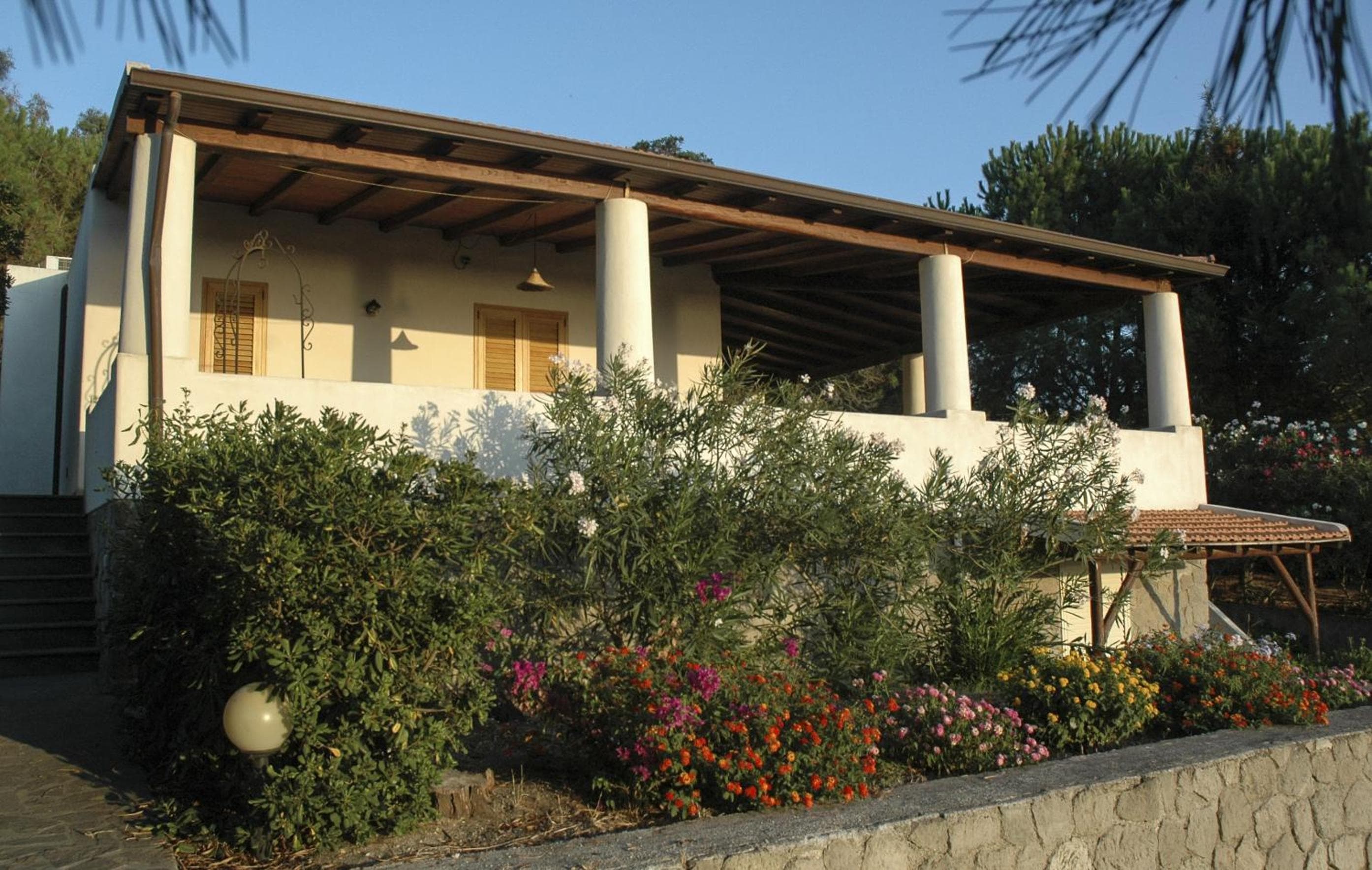 Eolian Residence, Lipari