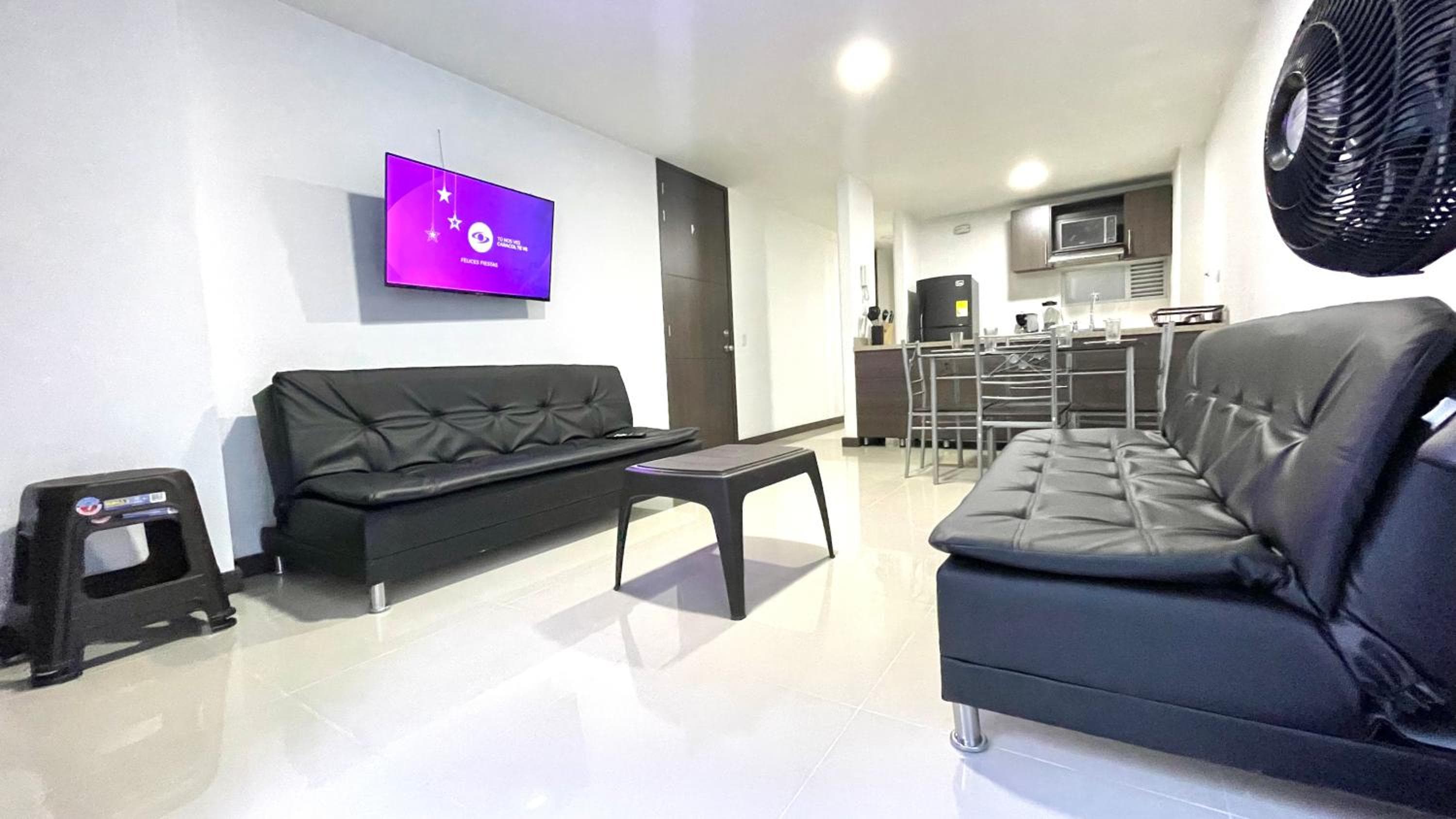 Apartamento moderno en conquistadores, excelente ubicación, Medellín