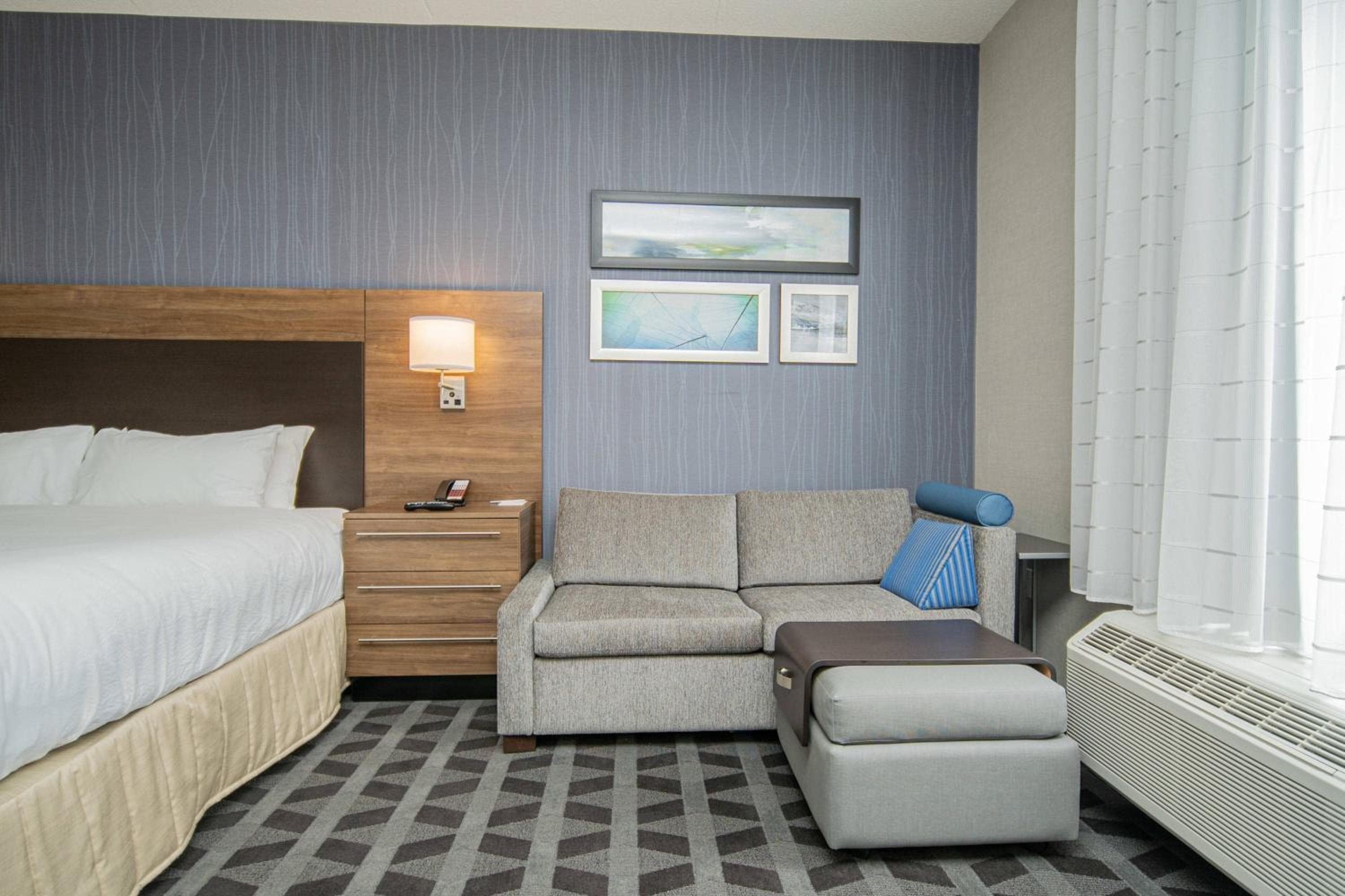 TownePlace Suites by Marriott Brantford and Conference Centre, Brantford, photo 4