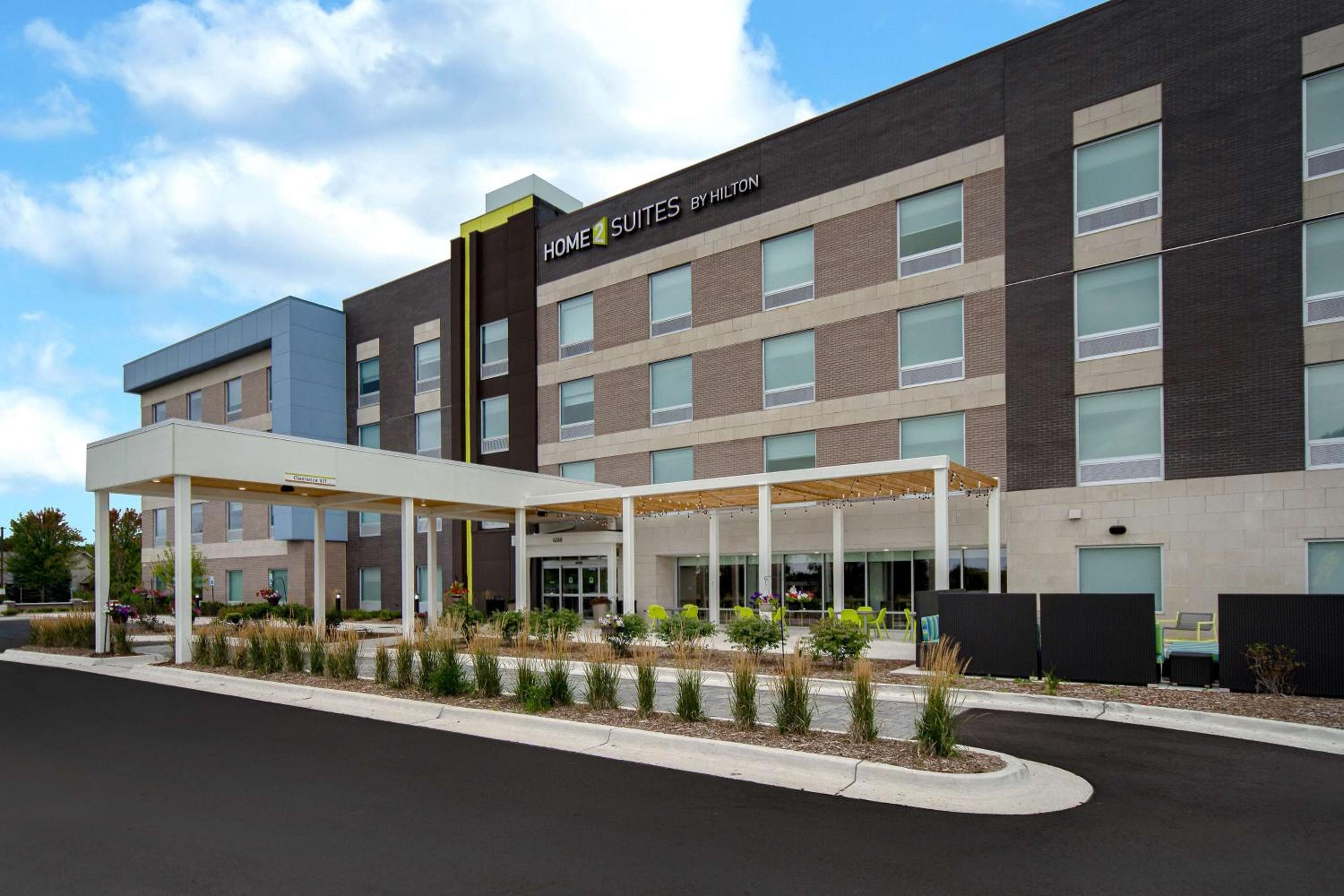 Home2 Suites By Hilton Grand Rapids Airport, Grand Rapids
