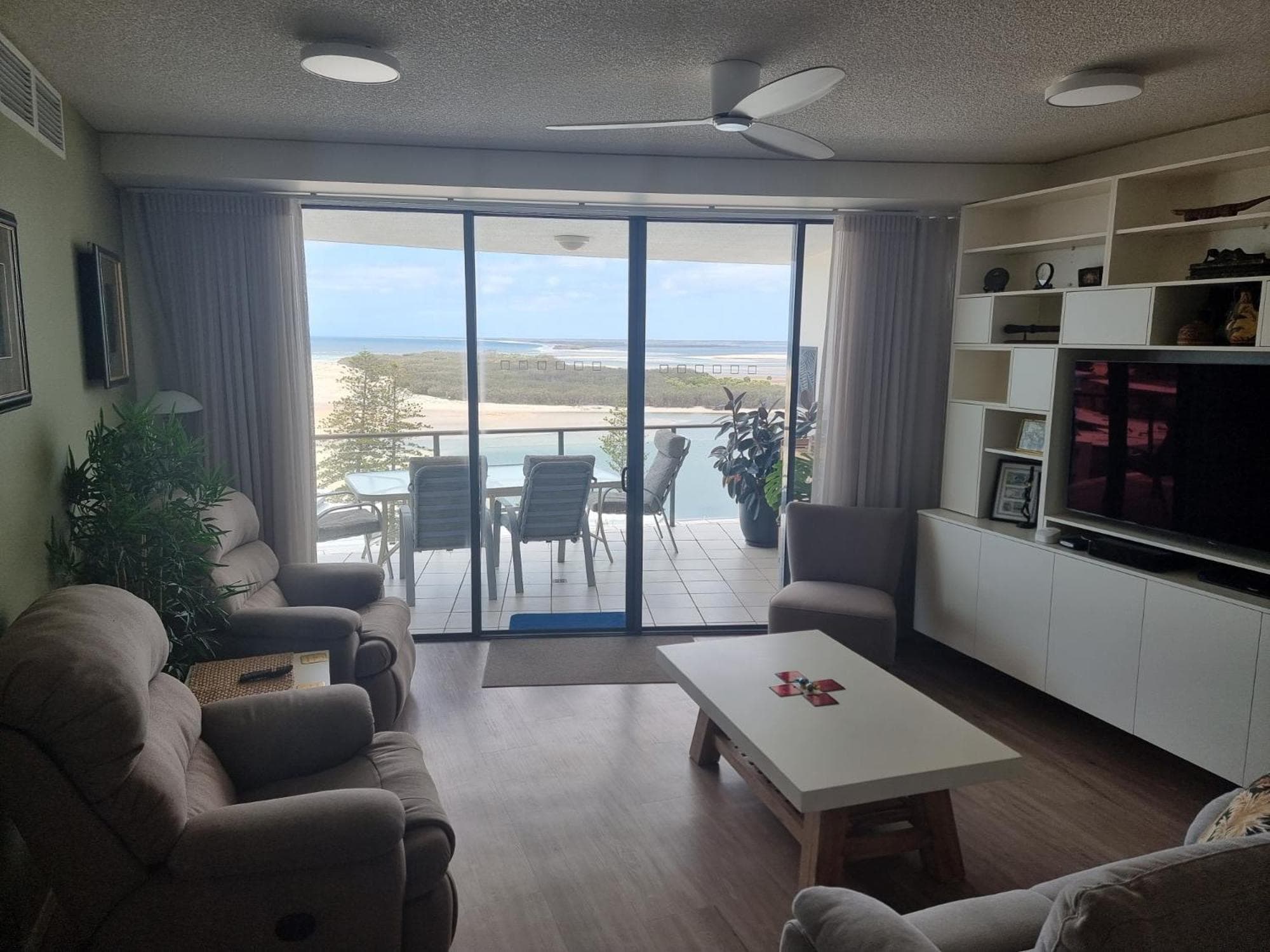The Waterford Prestige Apartments, Caloundra, photo 5