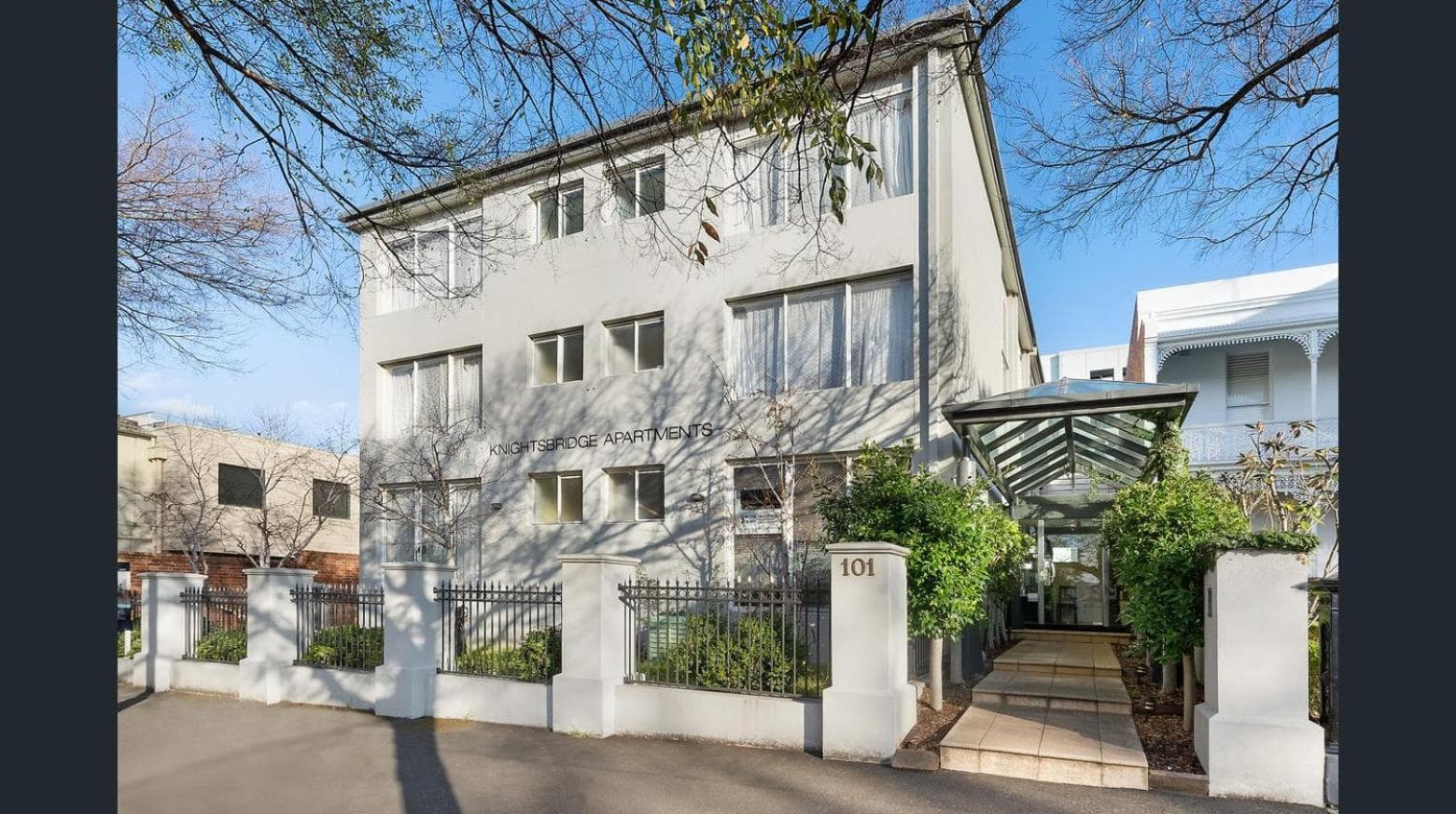 Knightsbridge Apartments, Melbourne