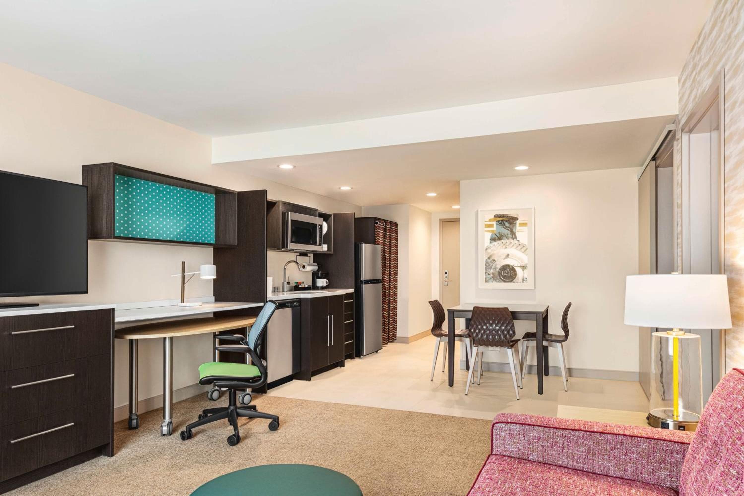 Home2 Suites By Hilton Milwaukee West, Milwaukee, photo 5