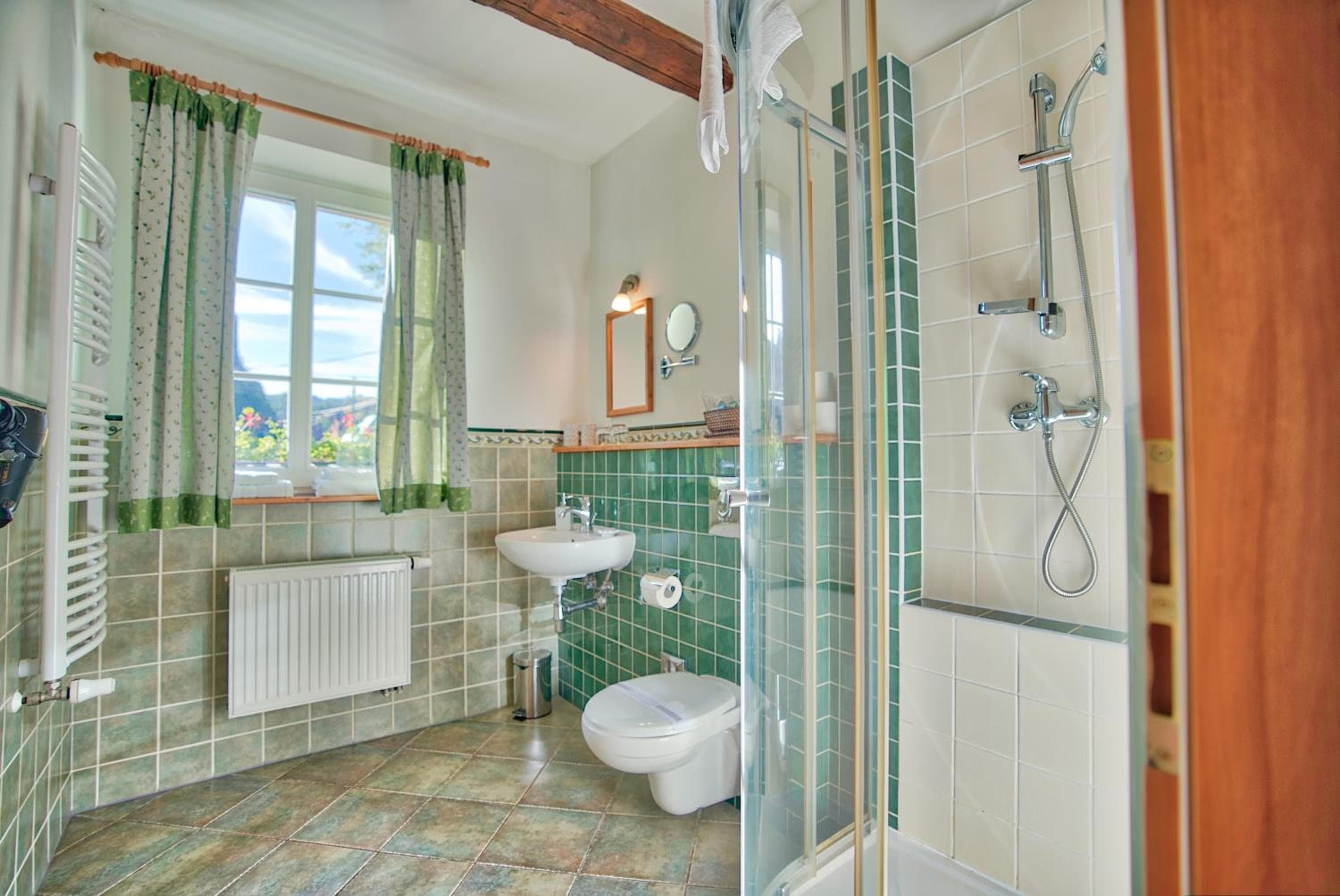 Apartmán-Hotel Jítravský Dvorec, Rynoltice, photo 2