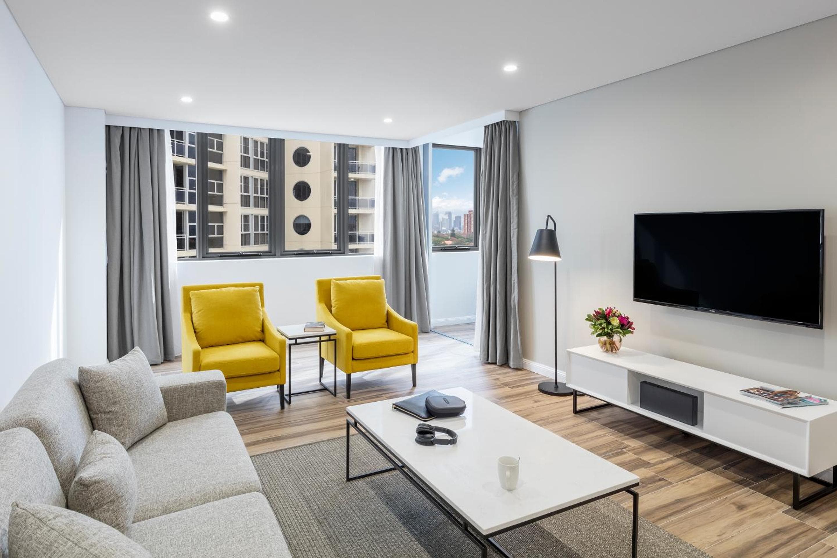 Meriton Suites Bondi Junction, Sydney, photo 6