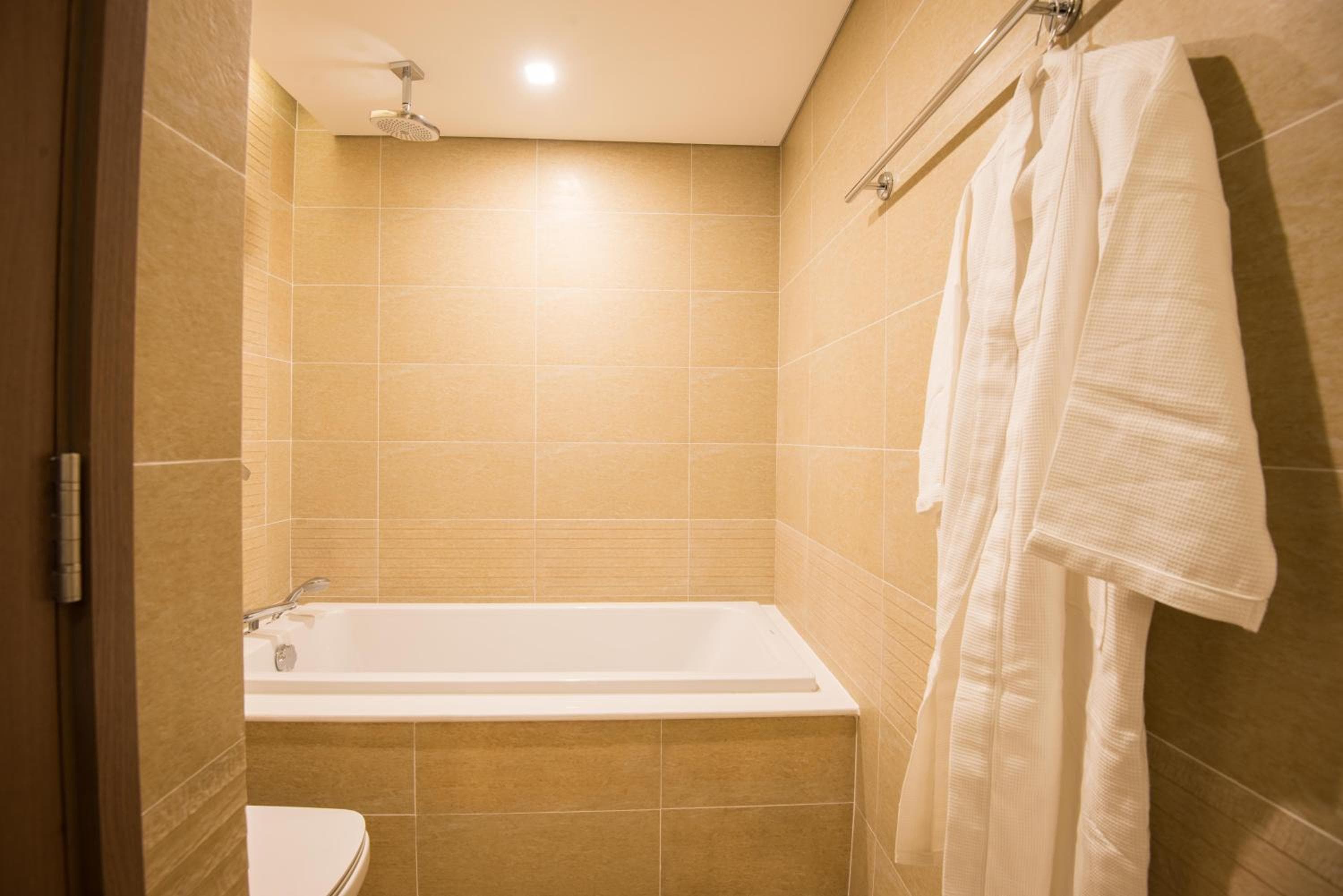 Royal Serviced apartment Vinhomes Metropolis, Hanoi, photo 5