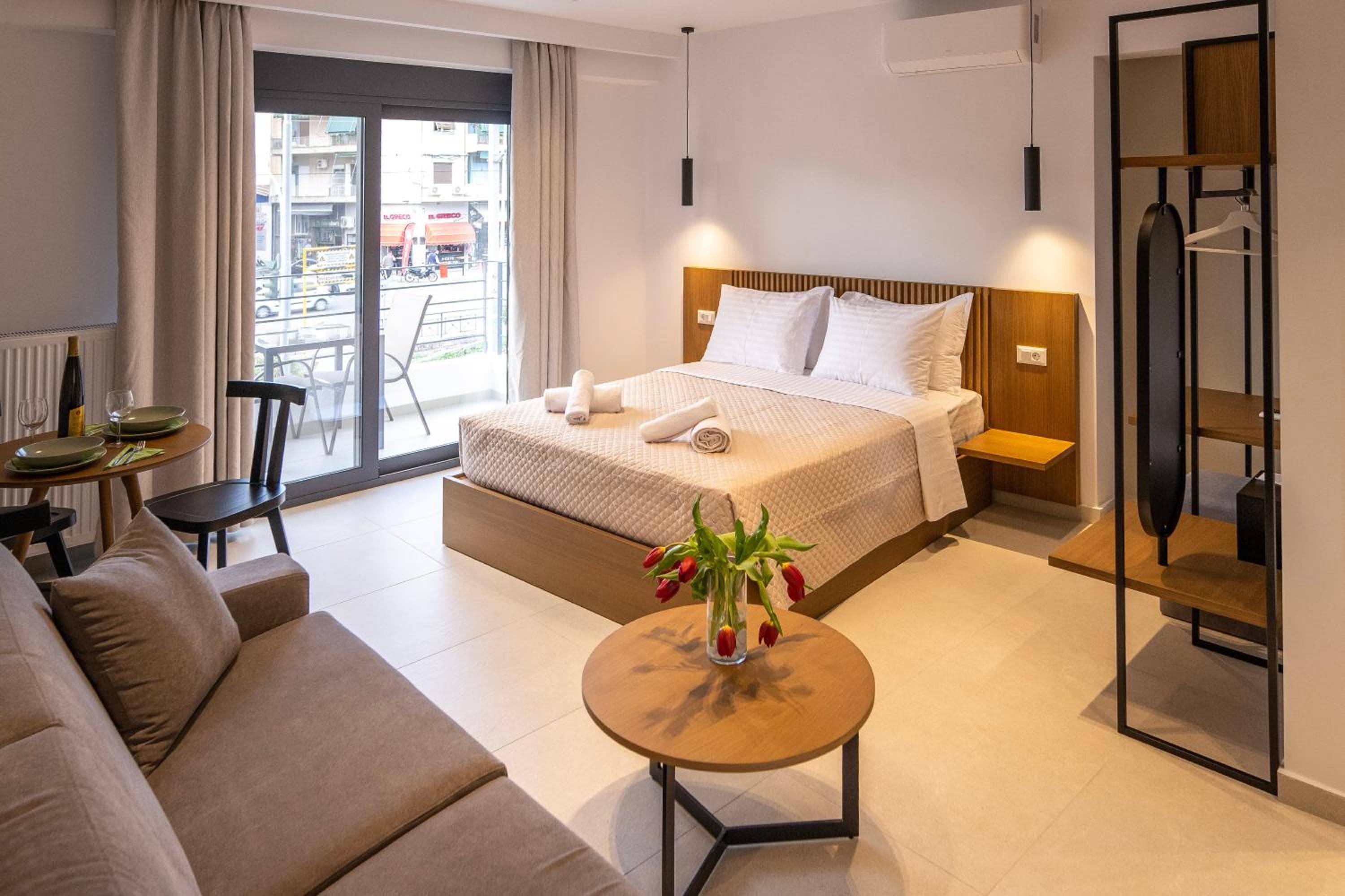 Athens Genesis Luxury Suites By SEM, Athens, photo 2