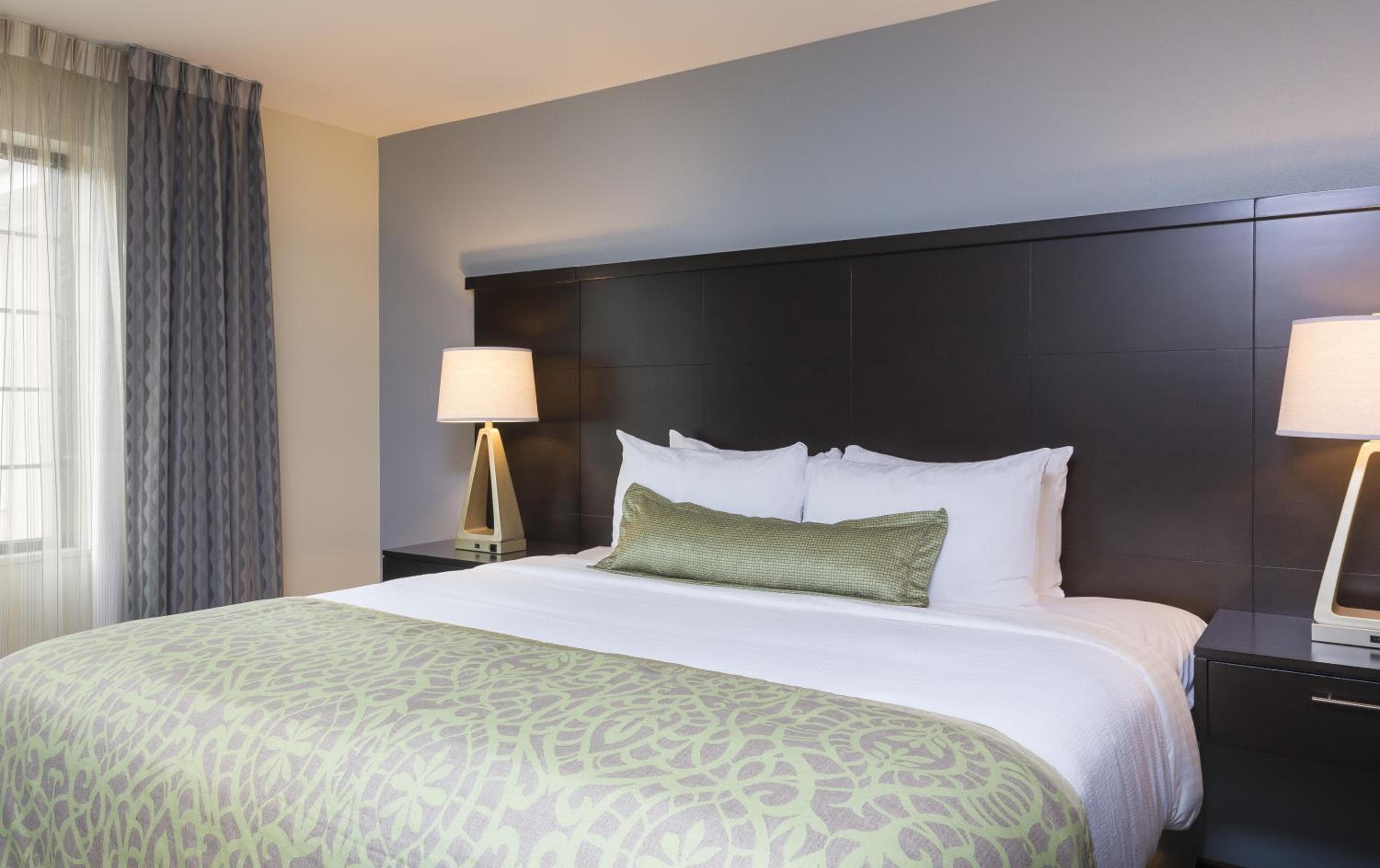 Staybridge Suites Canton by IHG, photo 5