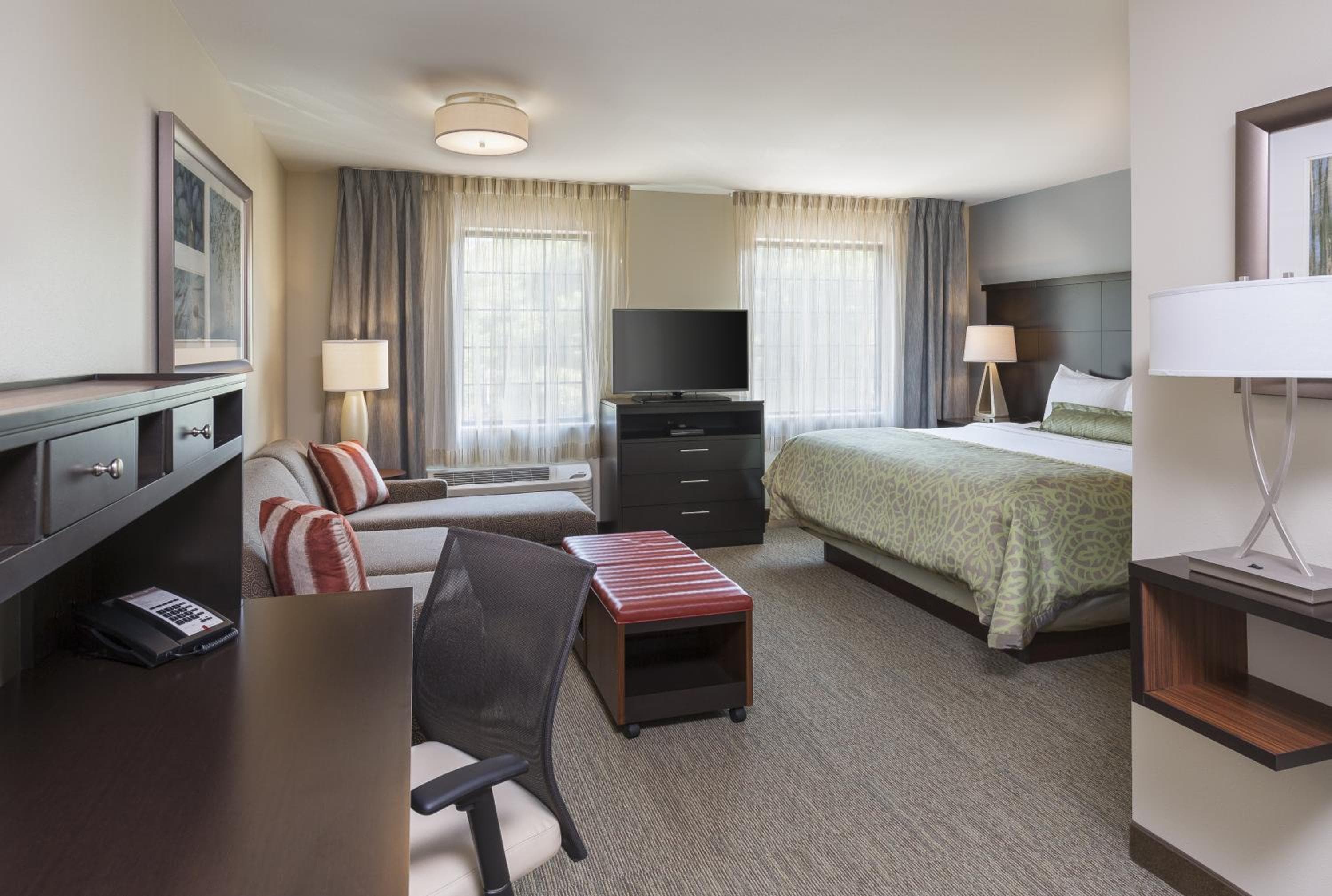 Staybridge Suites Canton by IHG, Canton, photo 6
