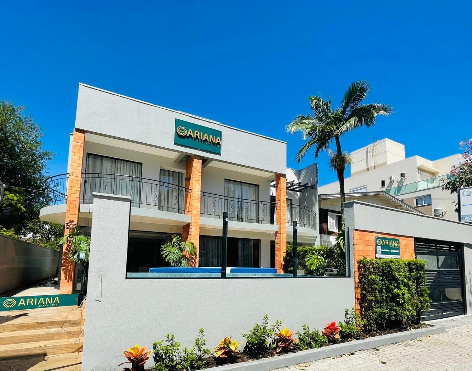 Ariana Apart Hotel Canasvieiras, Florianópolis