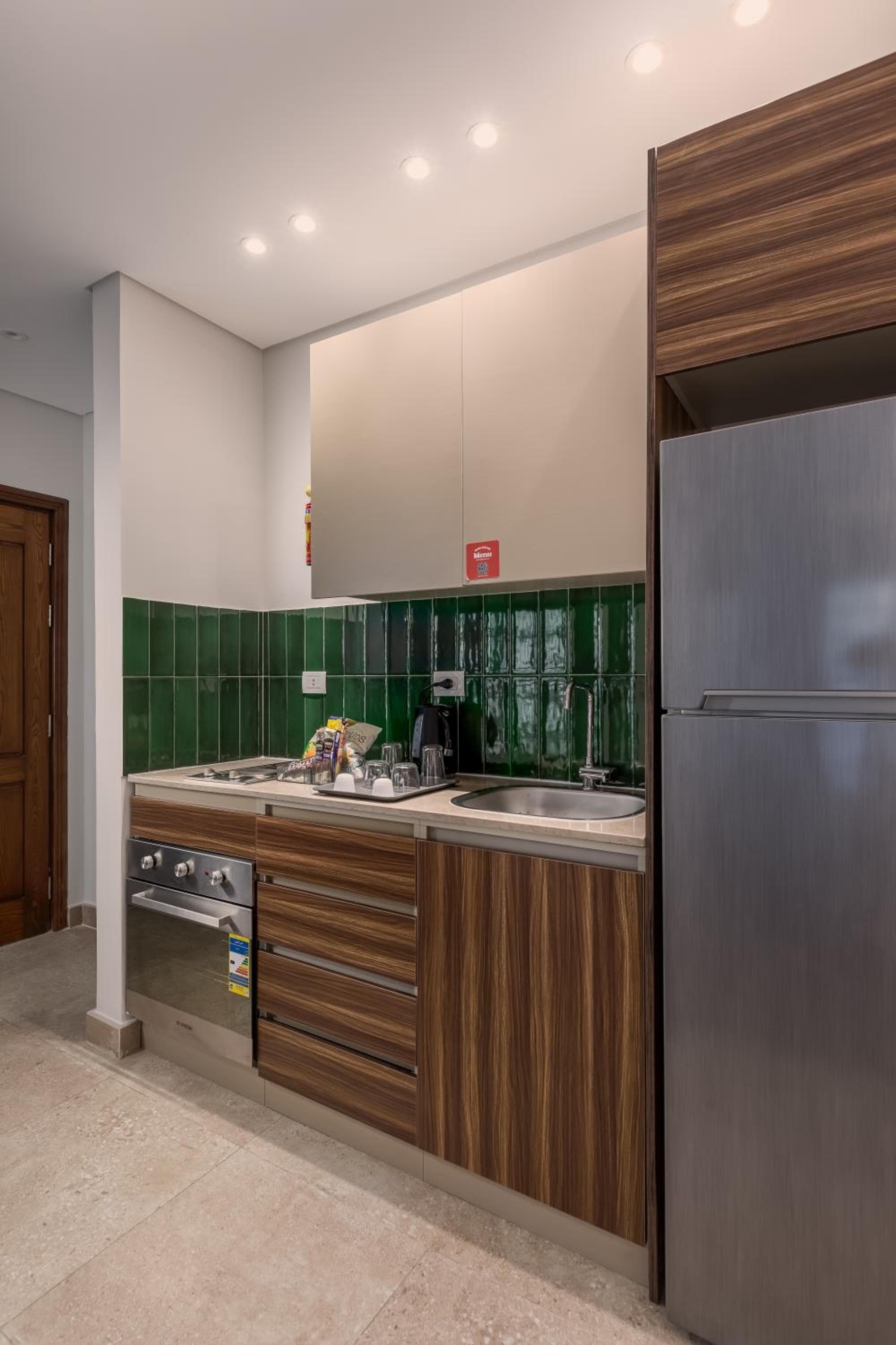 Livingville Nine, Cairo, photo 6