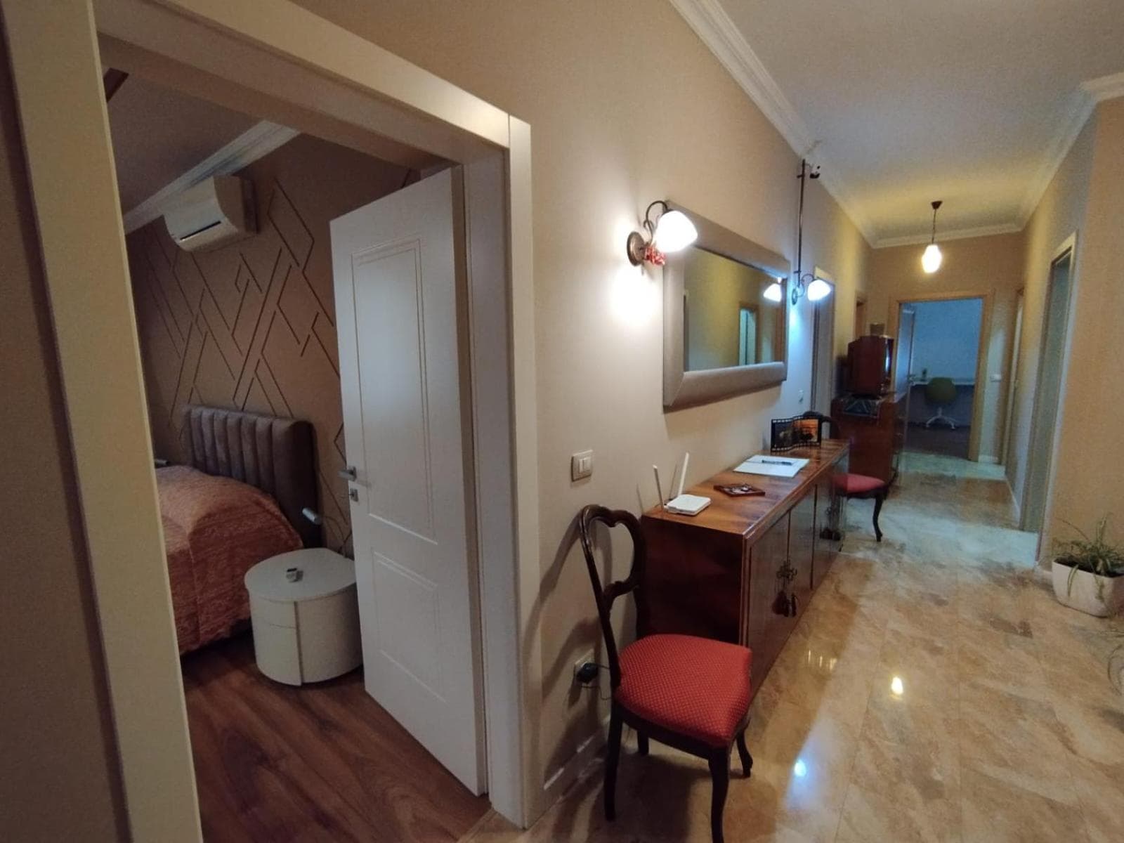 Art Gallery Apartments Tirana 1, Tirana