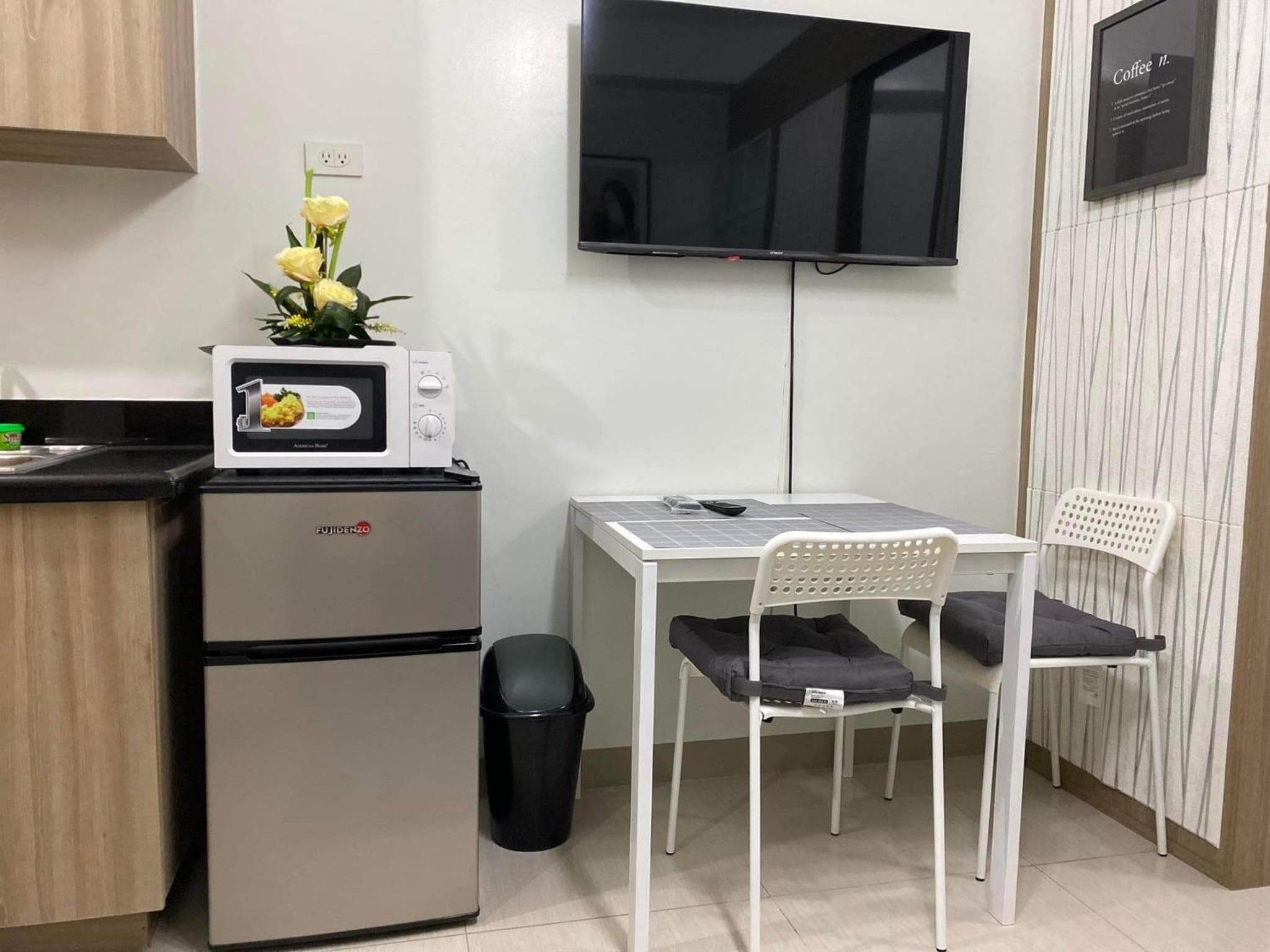 SHORE RESIDENCE D16 shortwalk Mall of asia near airport, Manila, photo 4