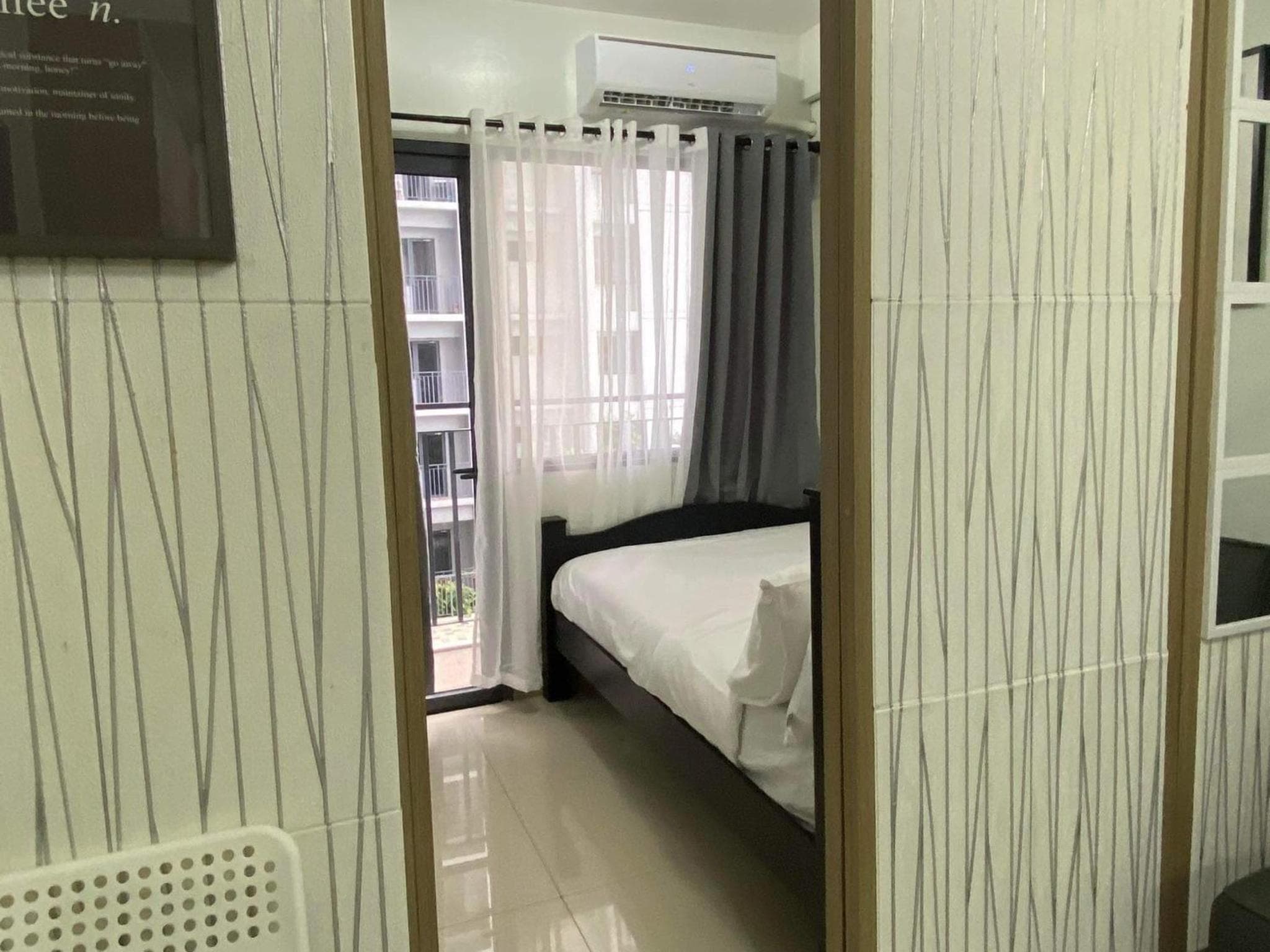SHORE RESIDENCE D16 shortwalk Mall of asia near airport, Manila, photo 2