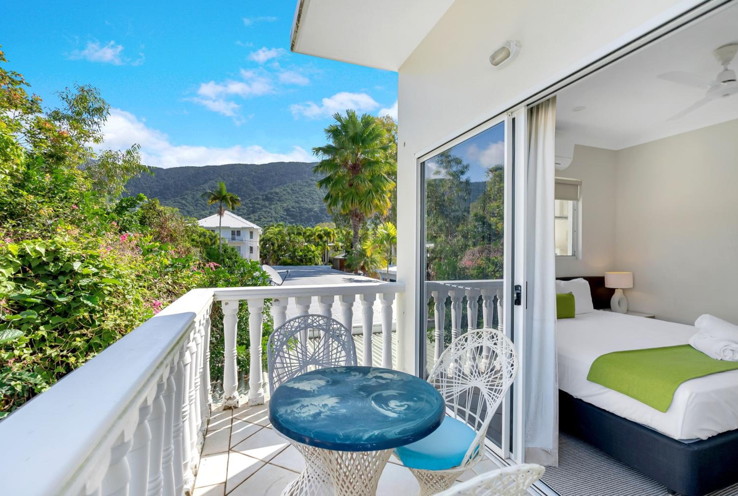 Sarayi Boutique Hotel, Palm Cove, photo 2