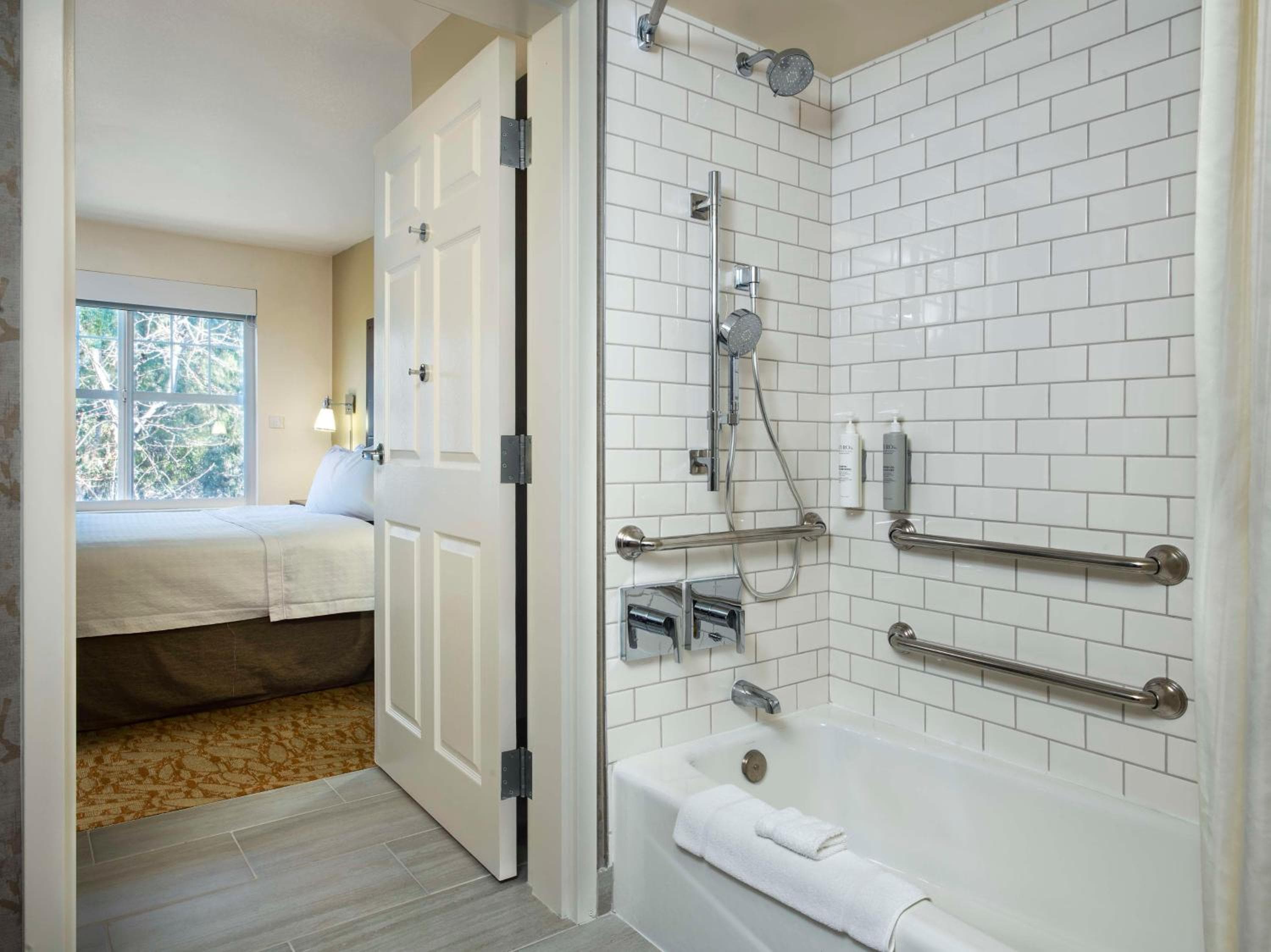 Homewood Suites by Hilton Newark Fremont, Newark, photo 5