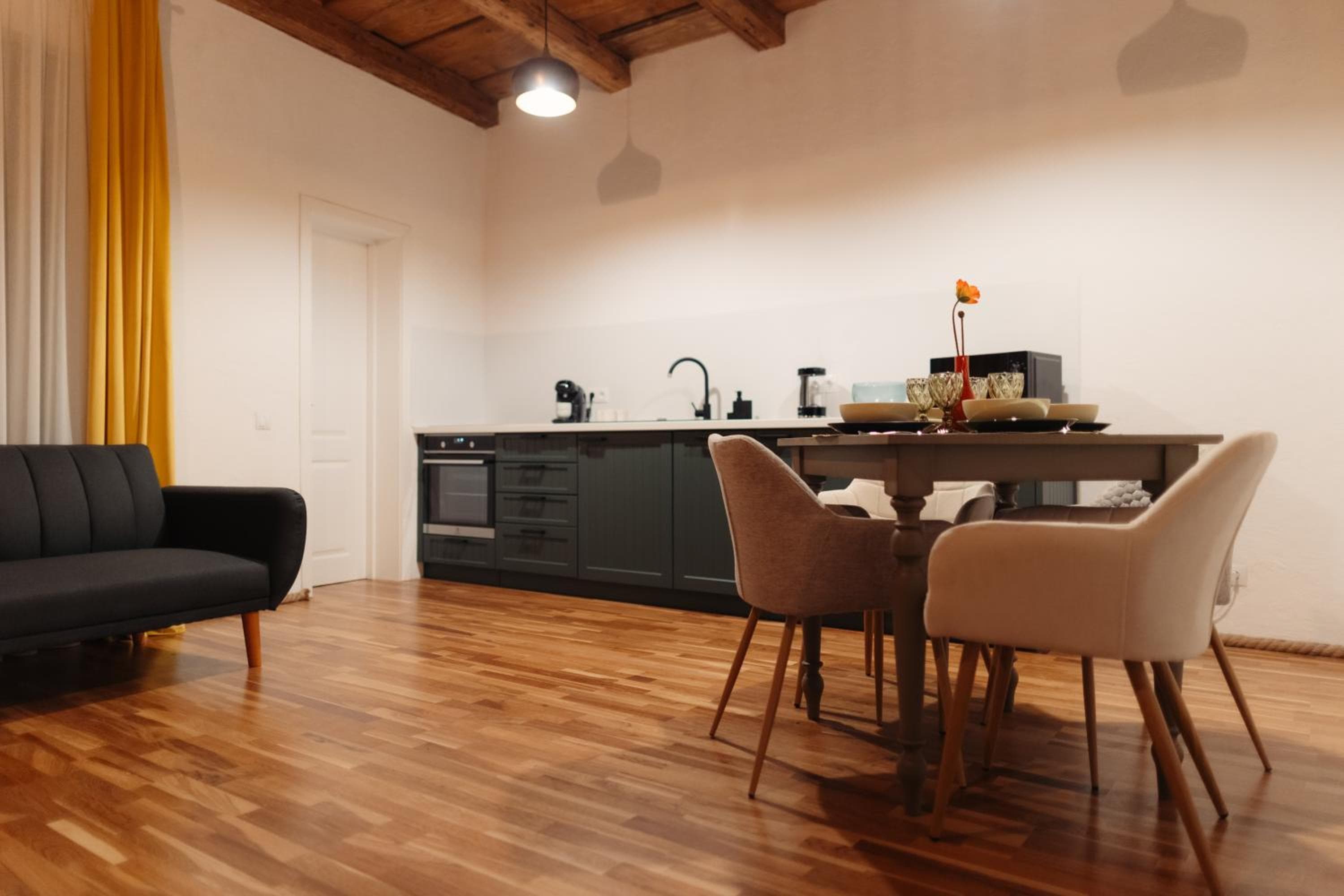 ApartHotel Casa 1901, Baia Mare, photo 6