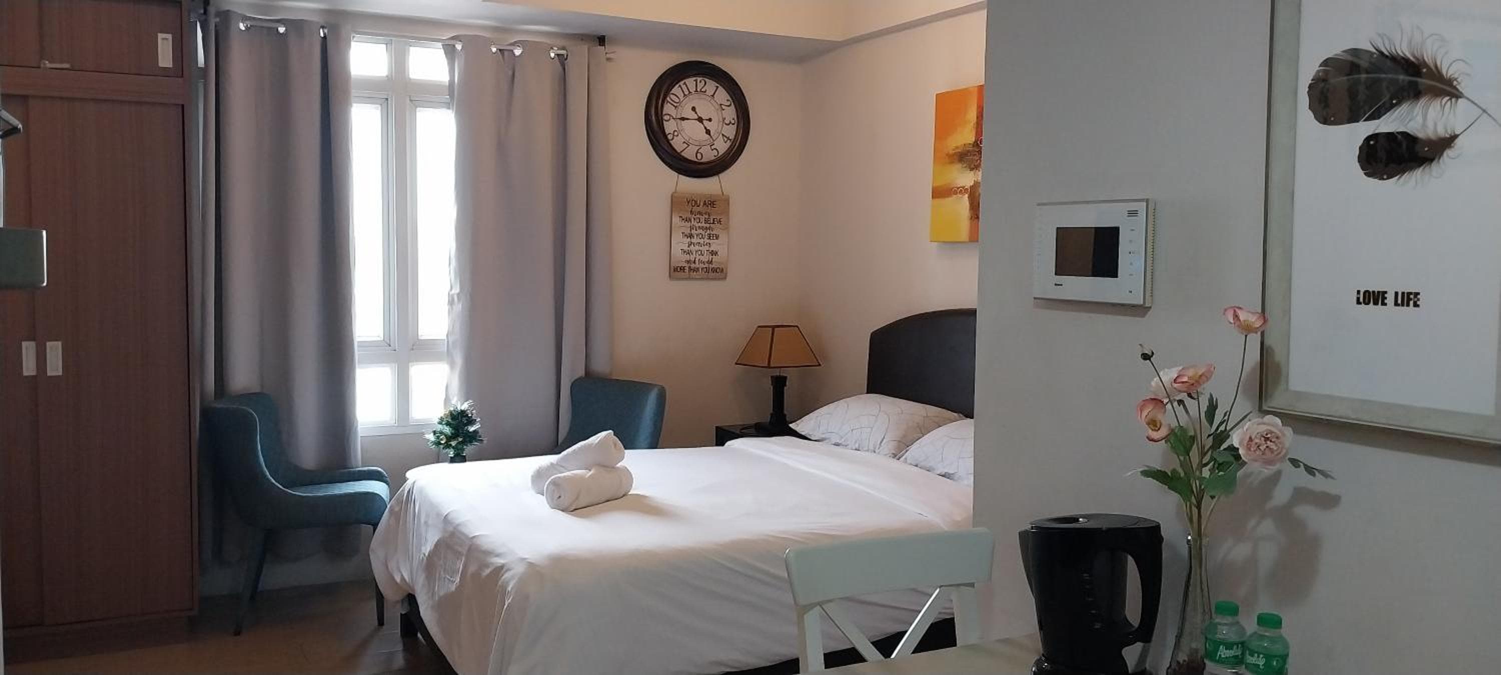 Alps at 150 Newport Blvd Condominum near T3, Manila, photo 2
