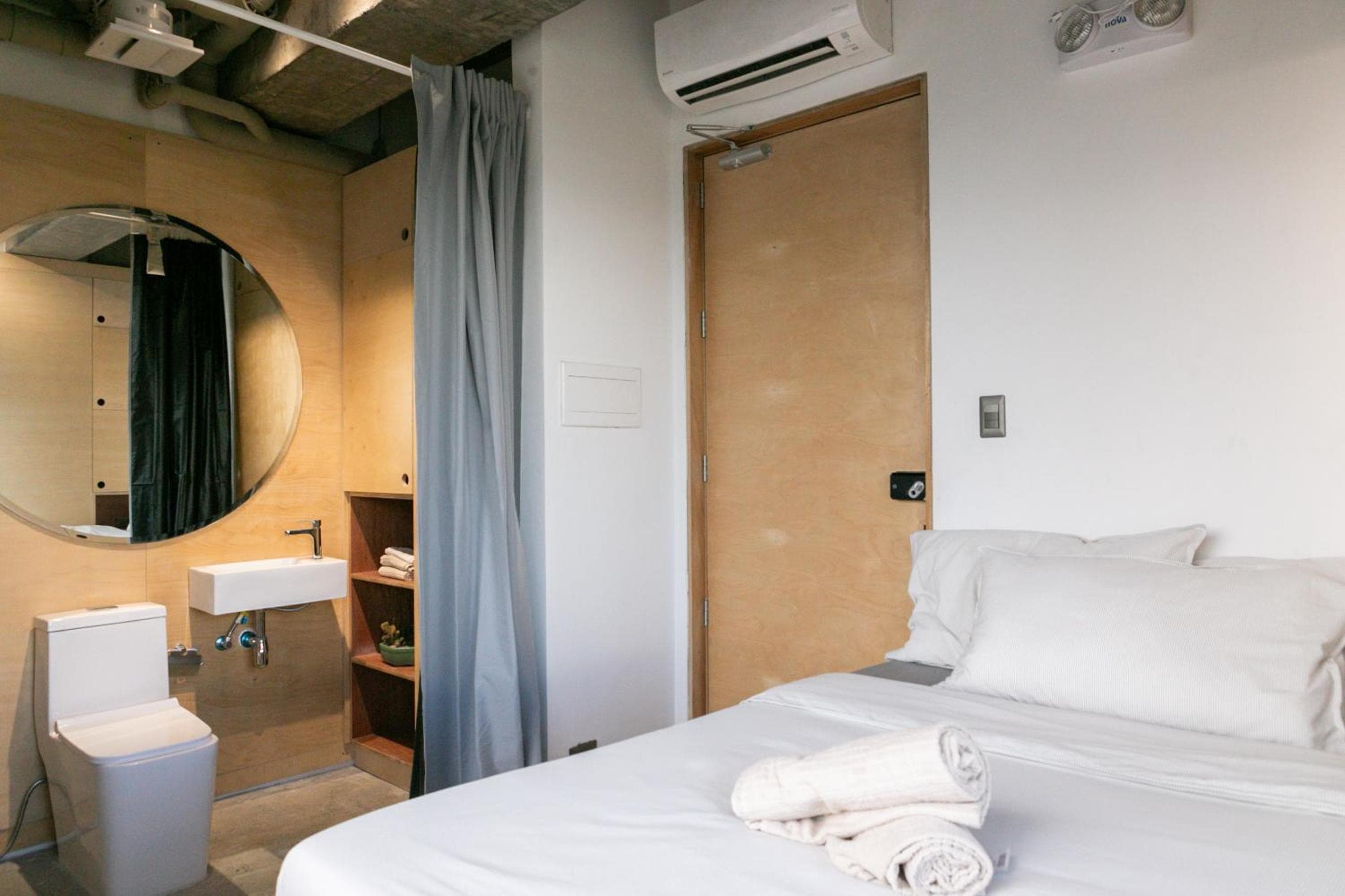 HomeBase Apartment Hotel, photo 4