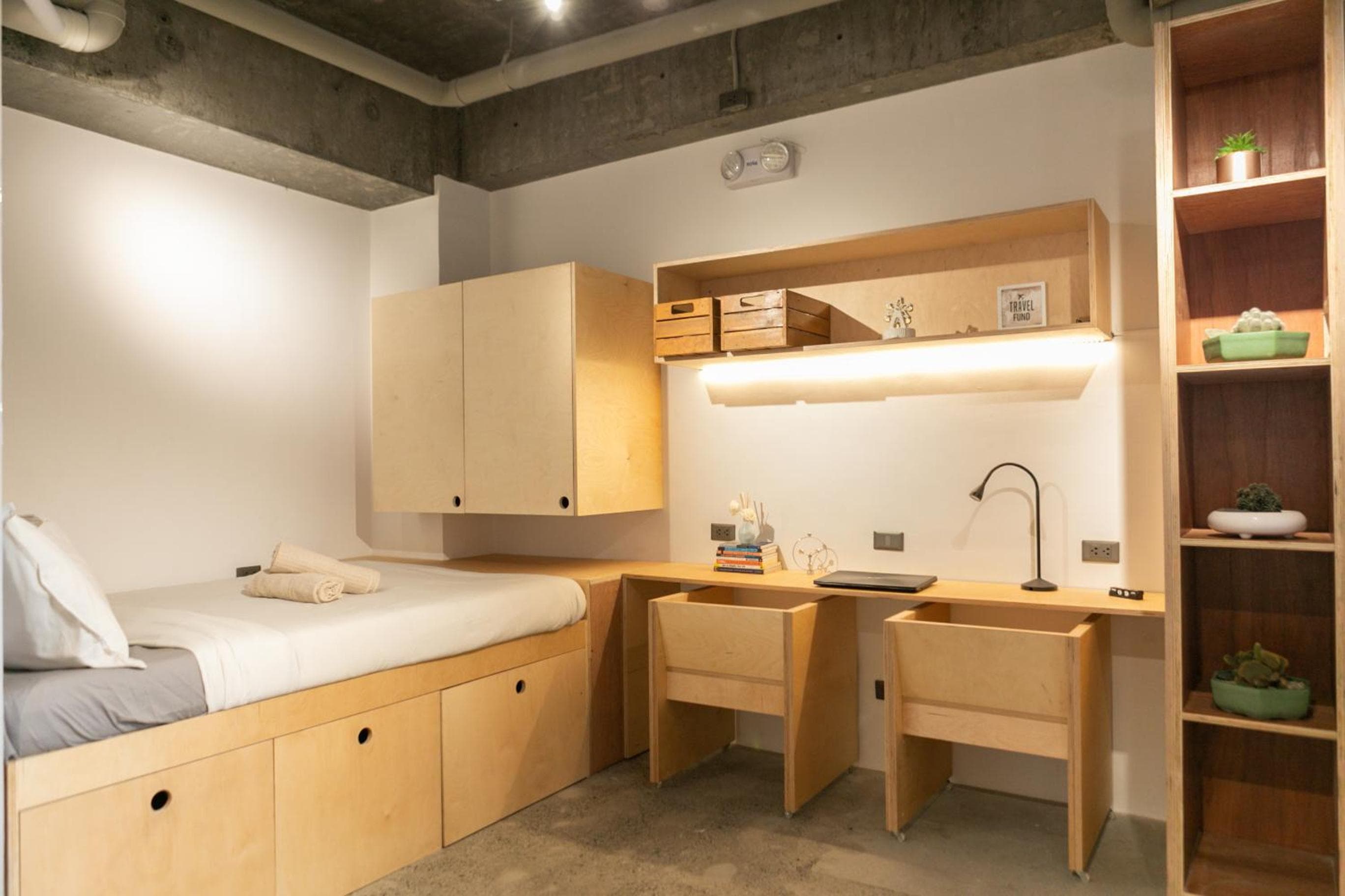 HomeBase Apartment Hotel, photo 5