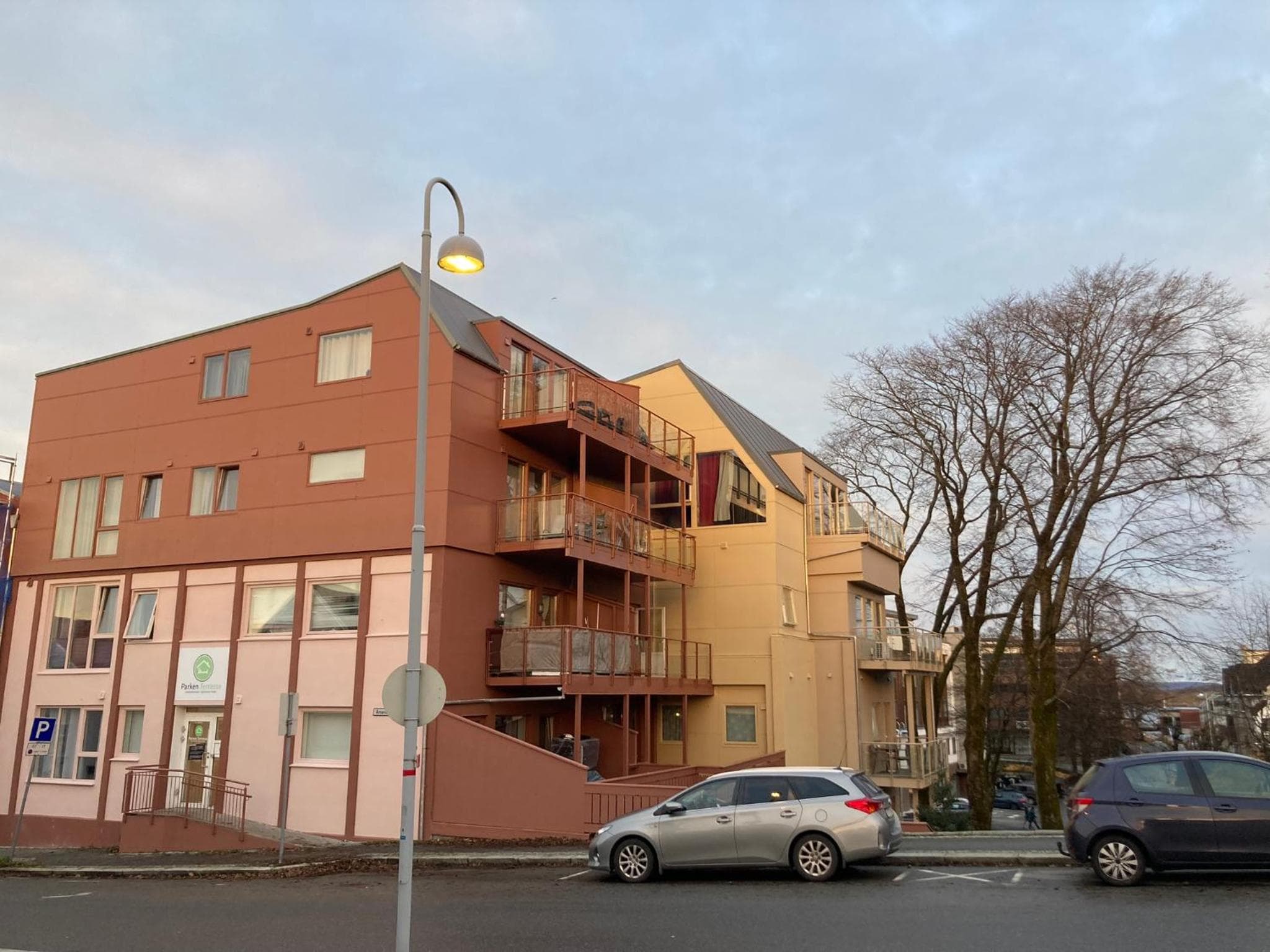 Parken Terrasse Apartment Hotel, Kopervik