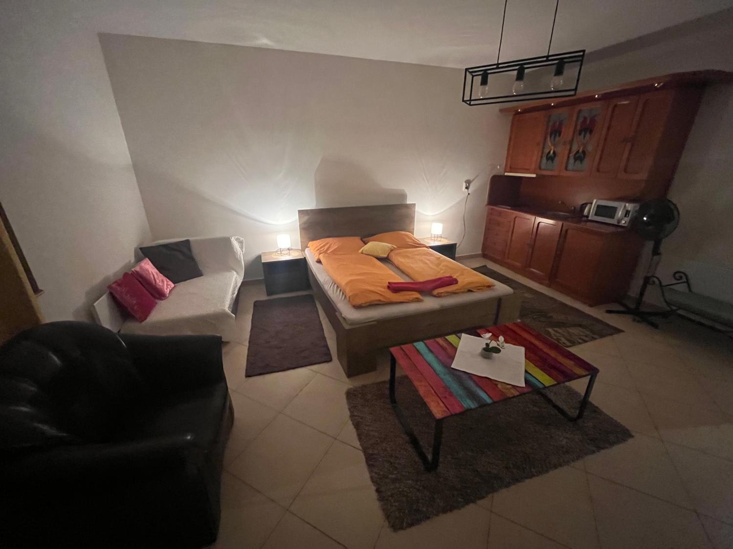 Monelly Apartman, Komárno, photo 4