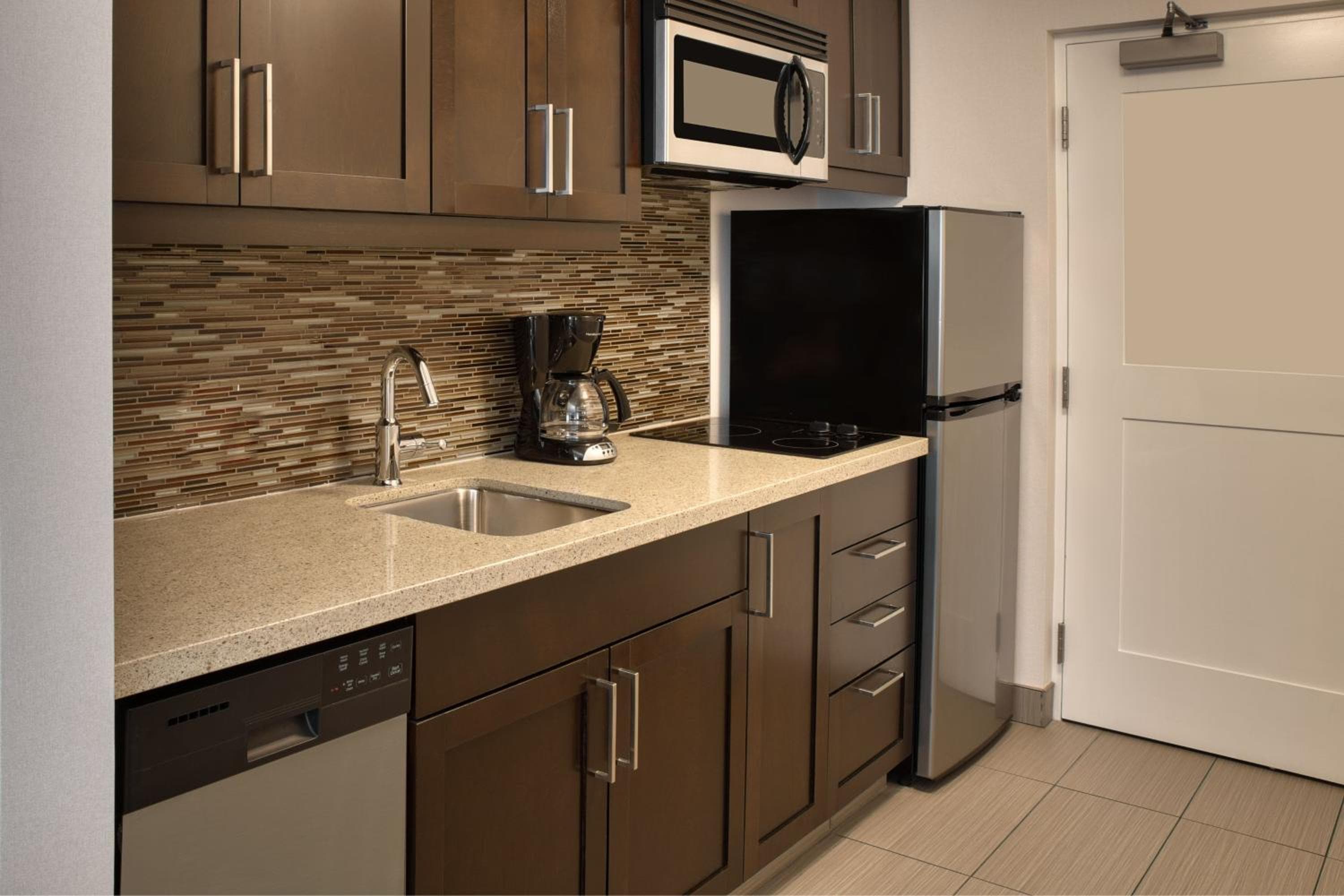 TownePlace Suites by Marriott Belleville, Belleville, photo 2