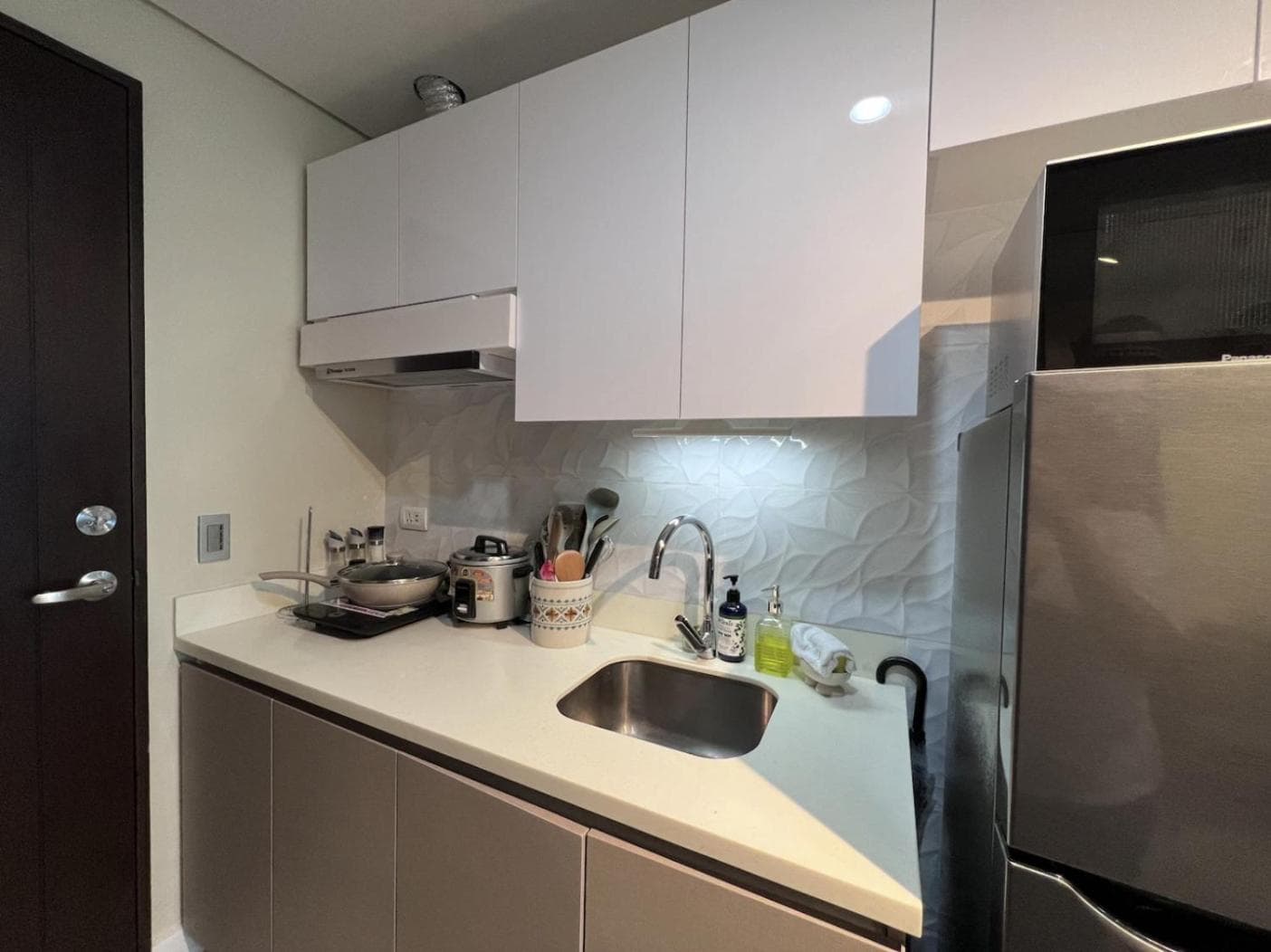 38 Park Avenue Condominium Cebu IT Park - Unit Freyja, Cebu City, photo 4