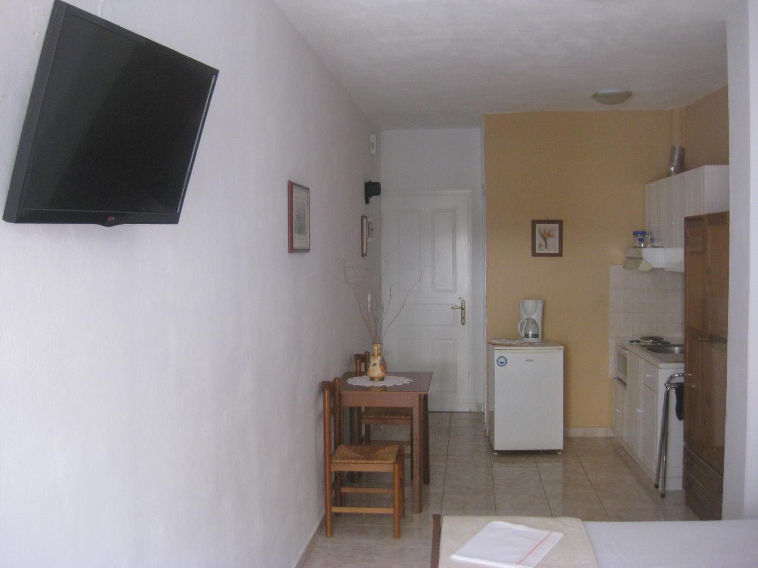 Agalos Studios, Loutra Edipsou, photo 5