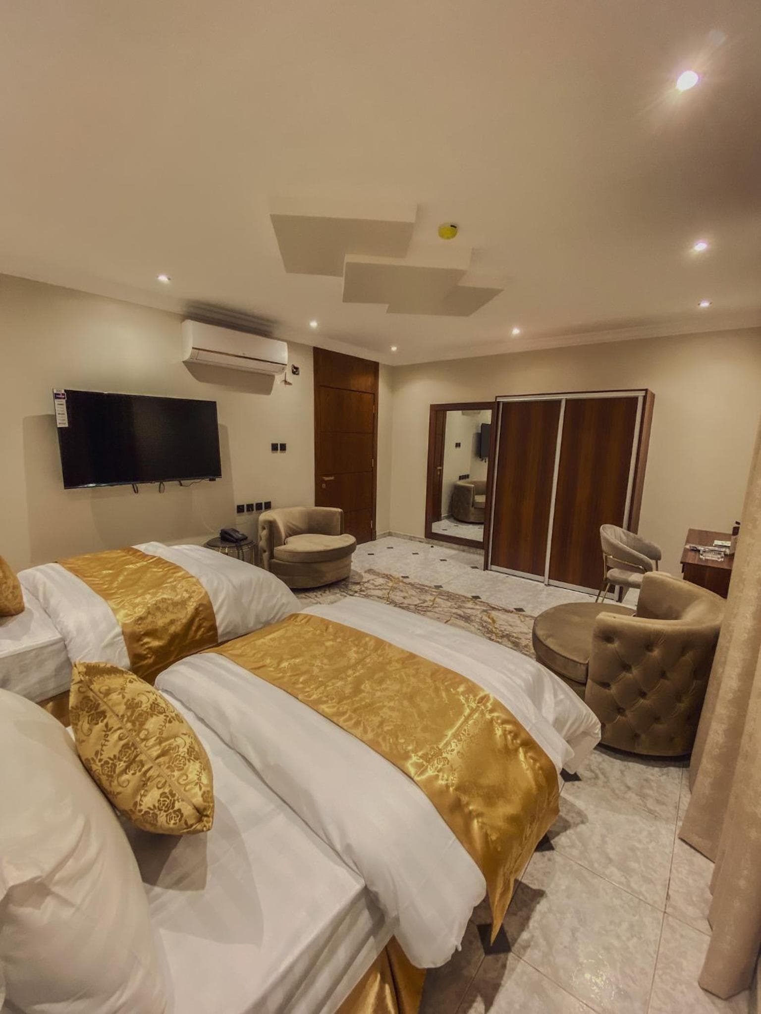 Comfort Inn Al Taawon, Riyadh, photo 5