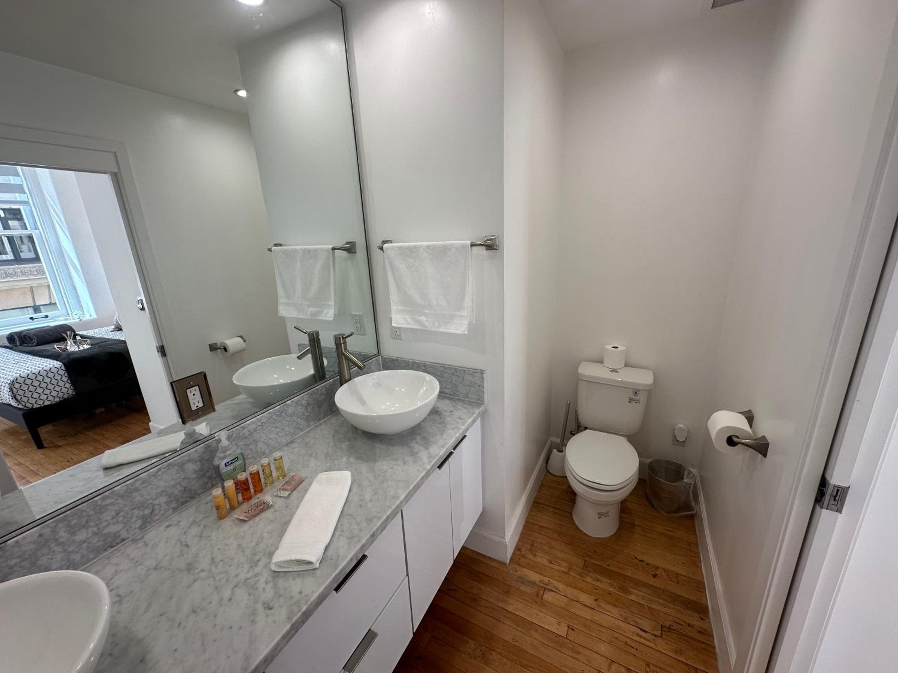 One Lux Stay HWH Downtown Los Angeles, Los Angeles, photo 3