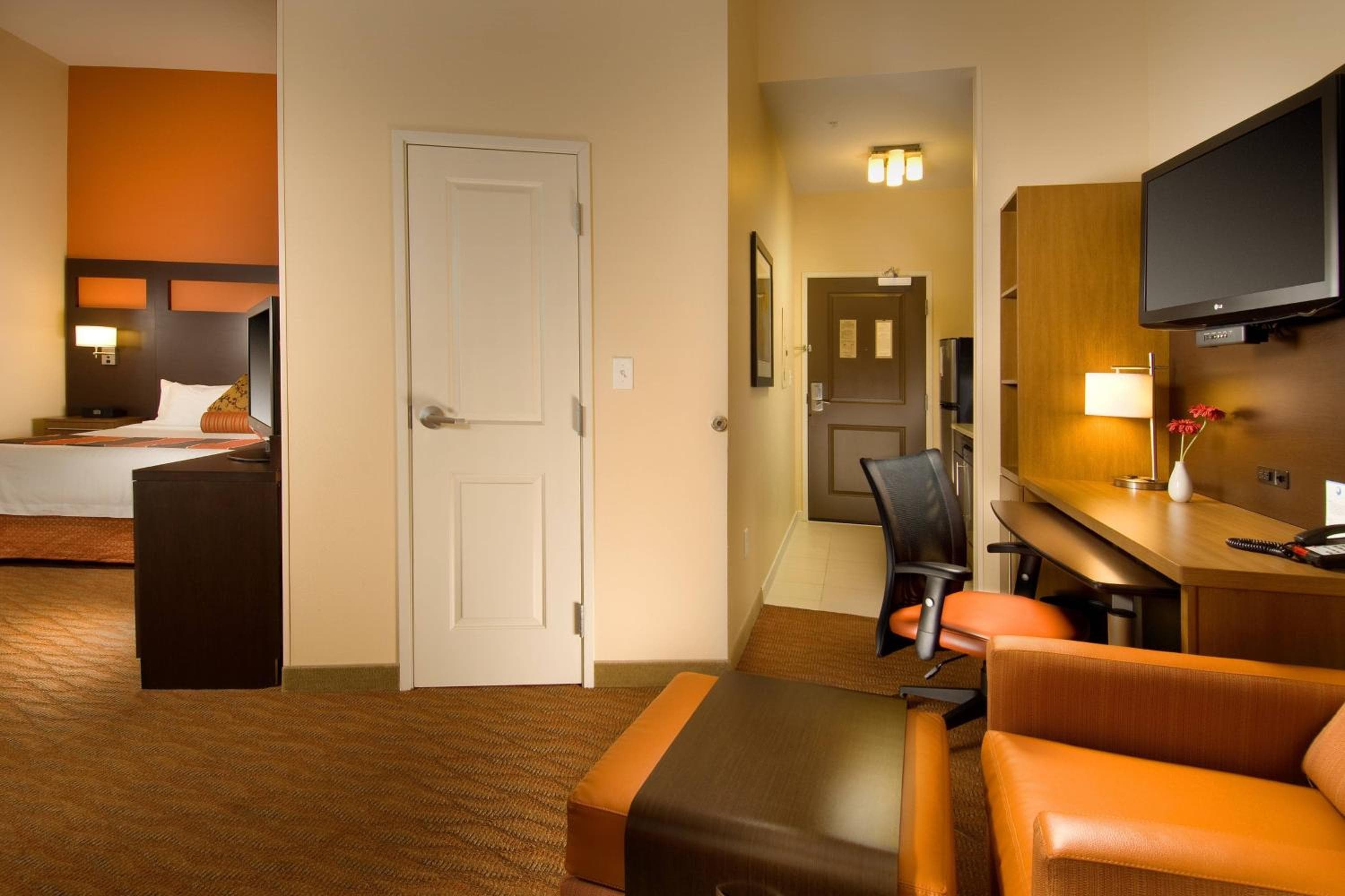 TownePlace Suites by Marriott San Antonio Downtown Riverwalk, San Antonio, photo 4