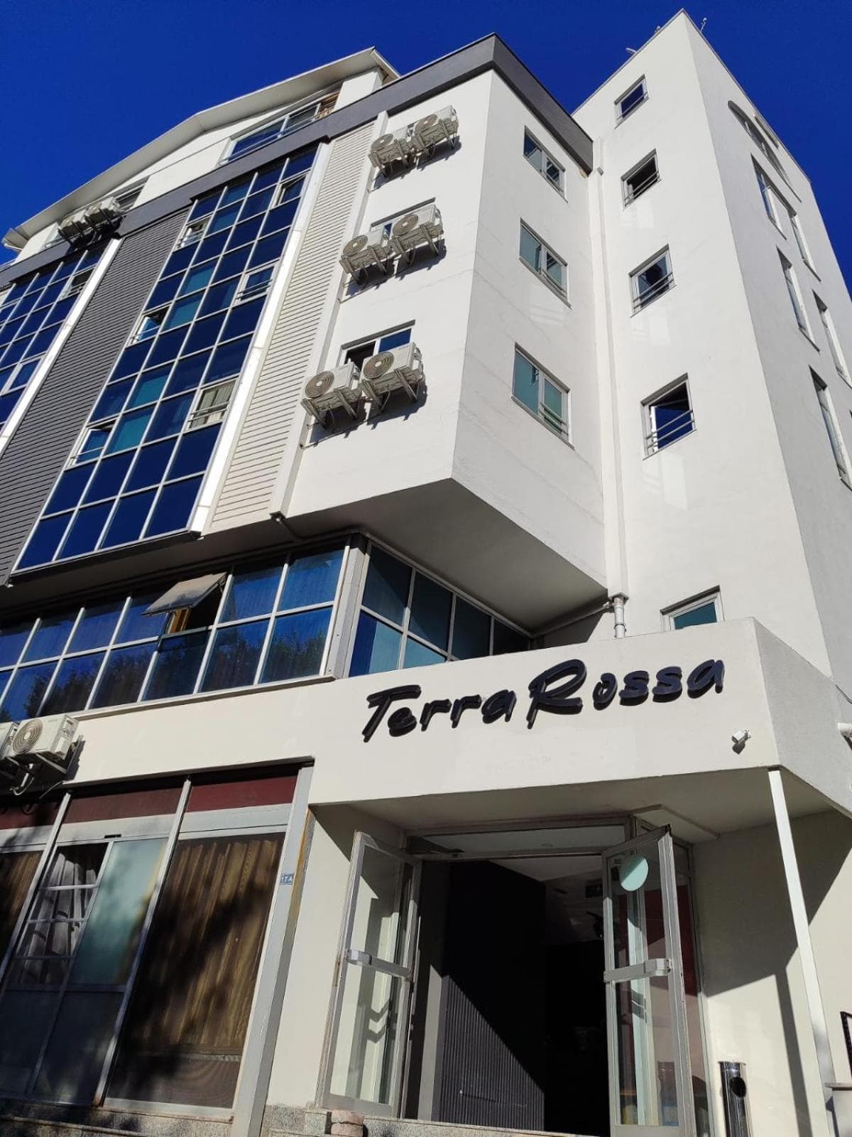 Terra Rossa, Antalya