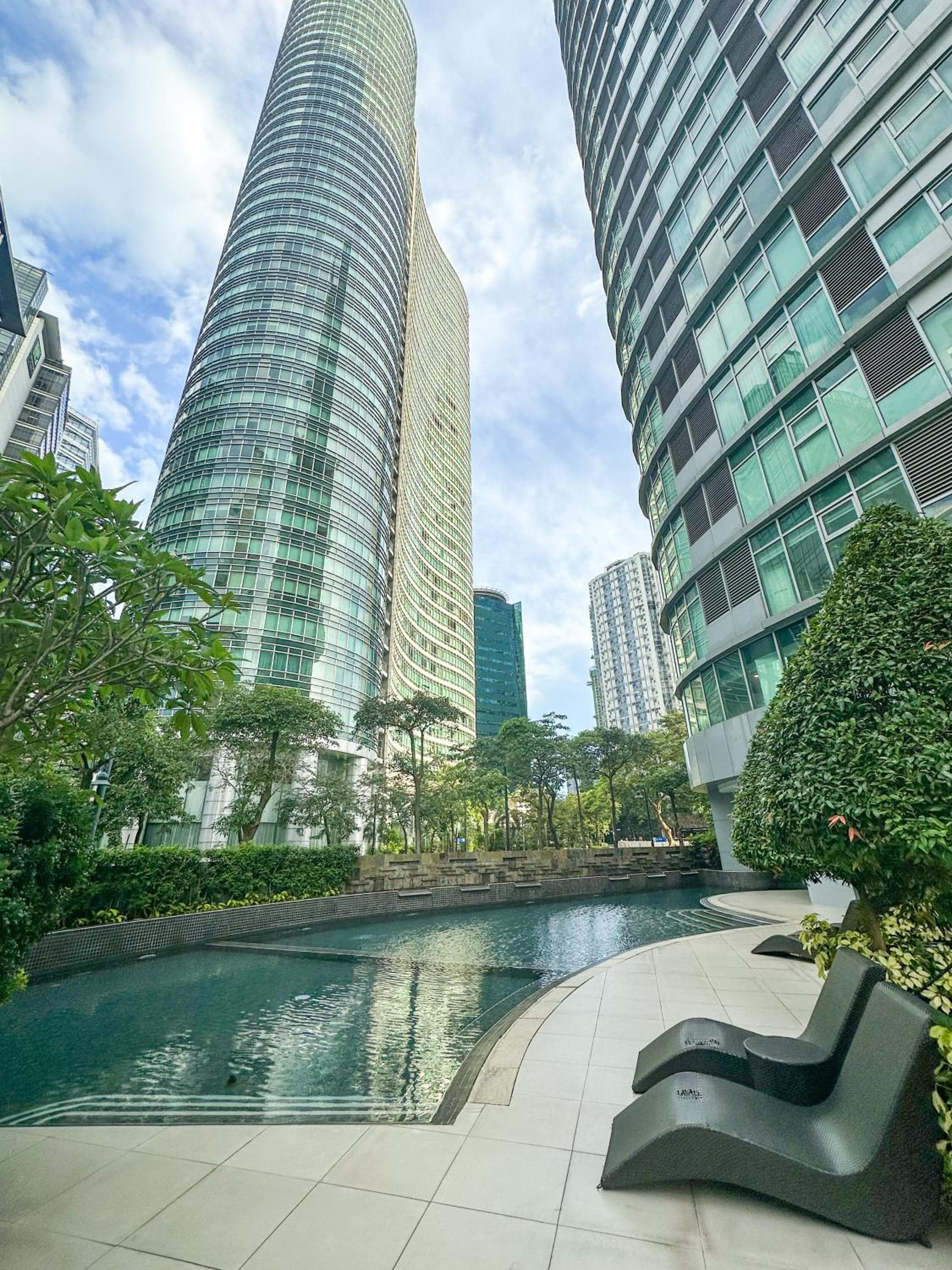 Vibrant Oasis with the best view + Fast WiFi, Manila, photo 5
