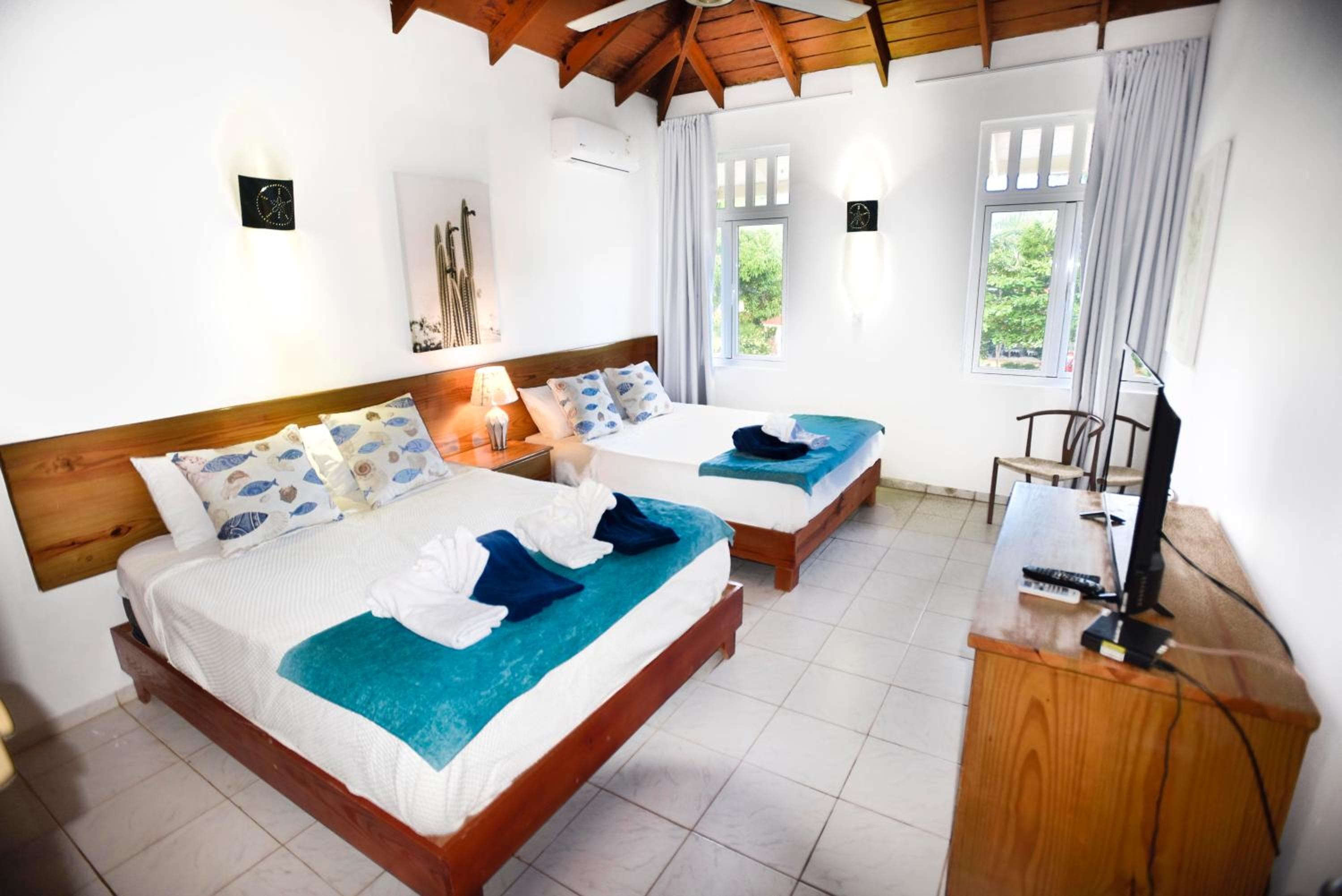 El Pelicano Apart-Hotel, Las Galeras, photo 5