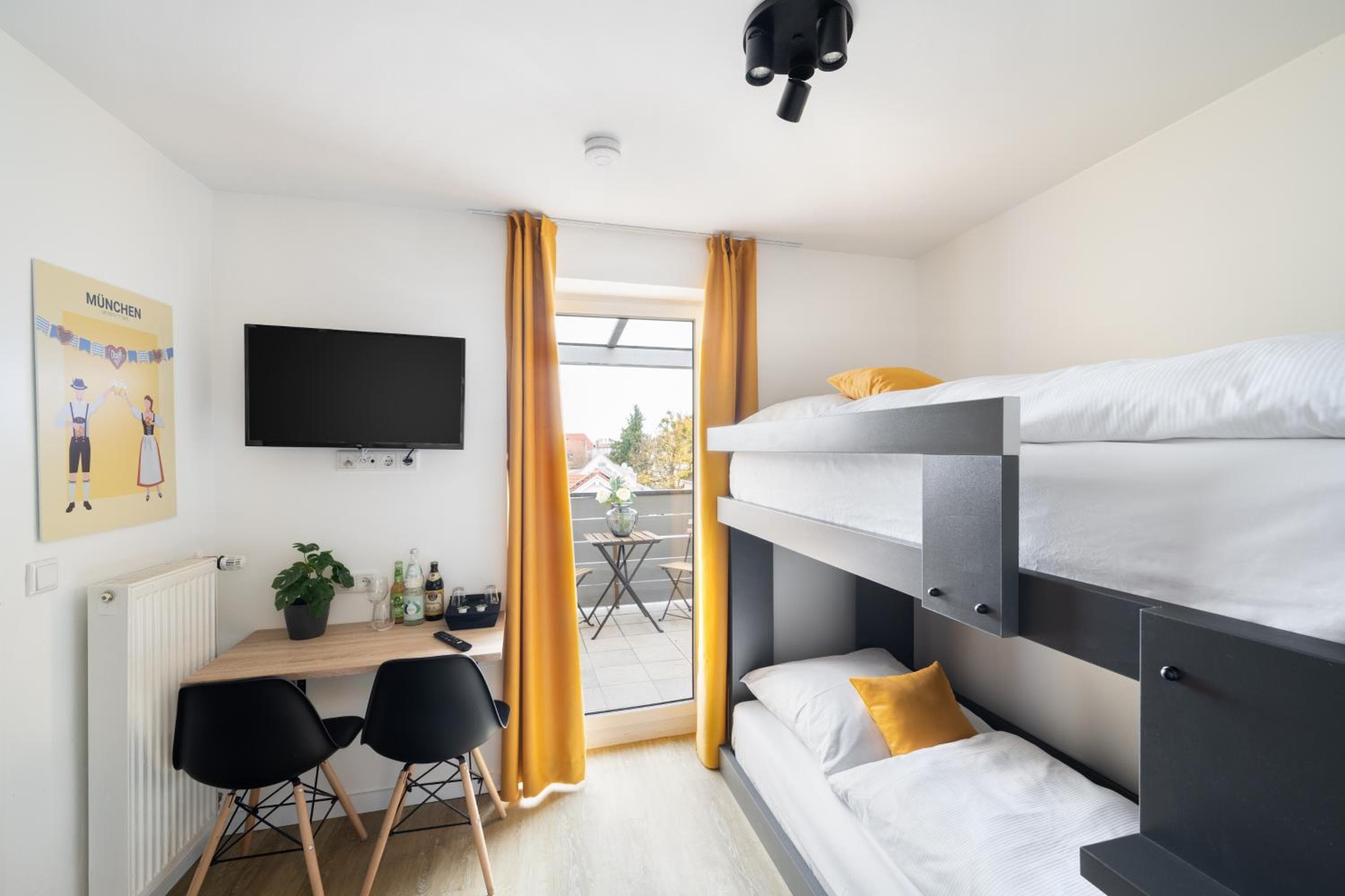 Hotel room at Homaris Apartments München Laim
