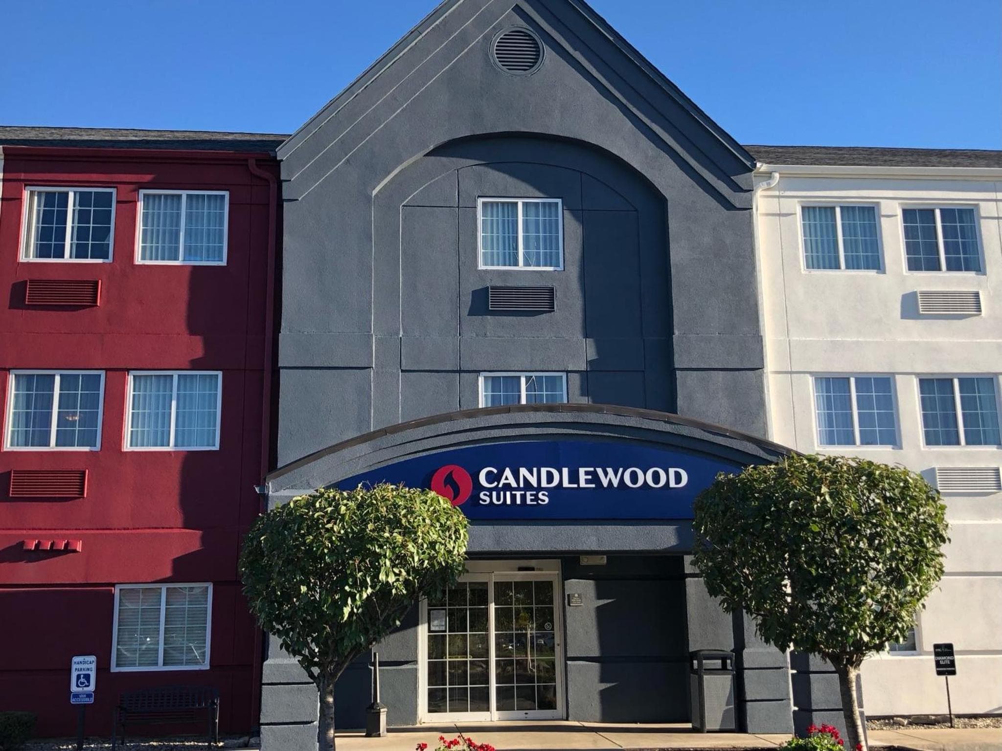 Candlewood Suites Fort Wayne - NW by IHG, Fort Wayne
