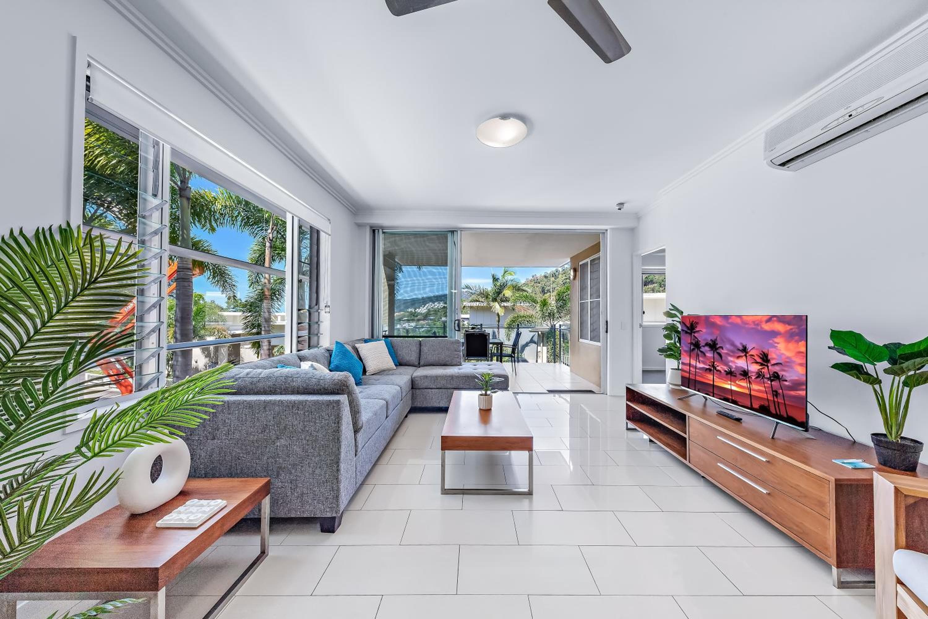 Airlie Summit Apartments, Airlie Beach, photo 3